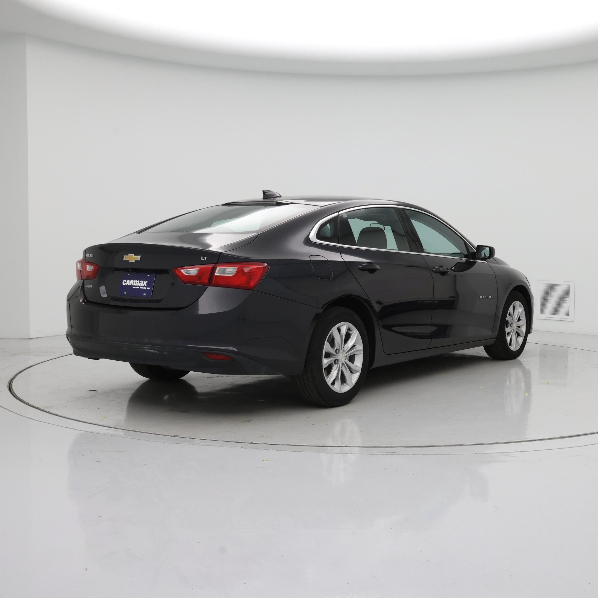 Thumbnail: 2023 Chevrolet Malibu - 8