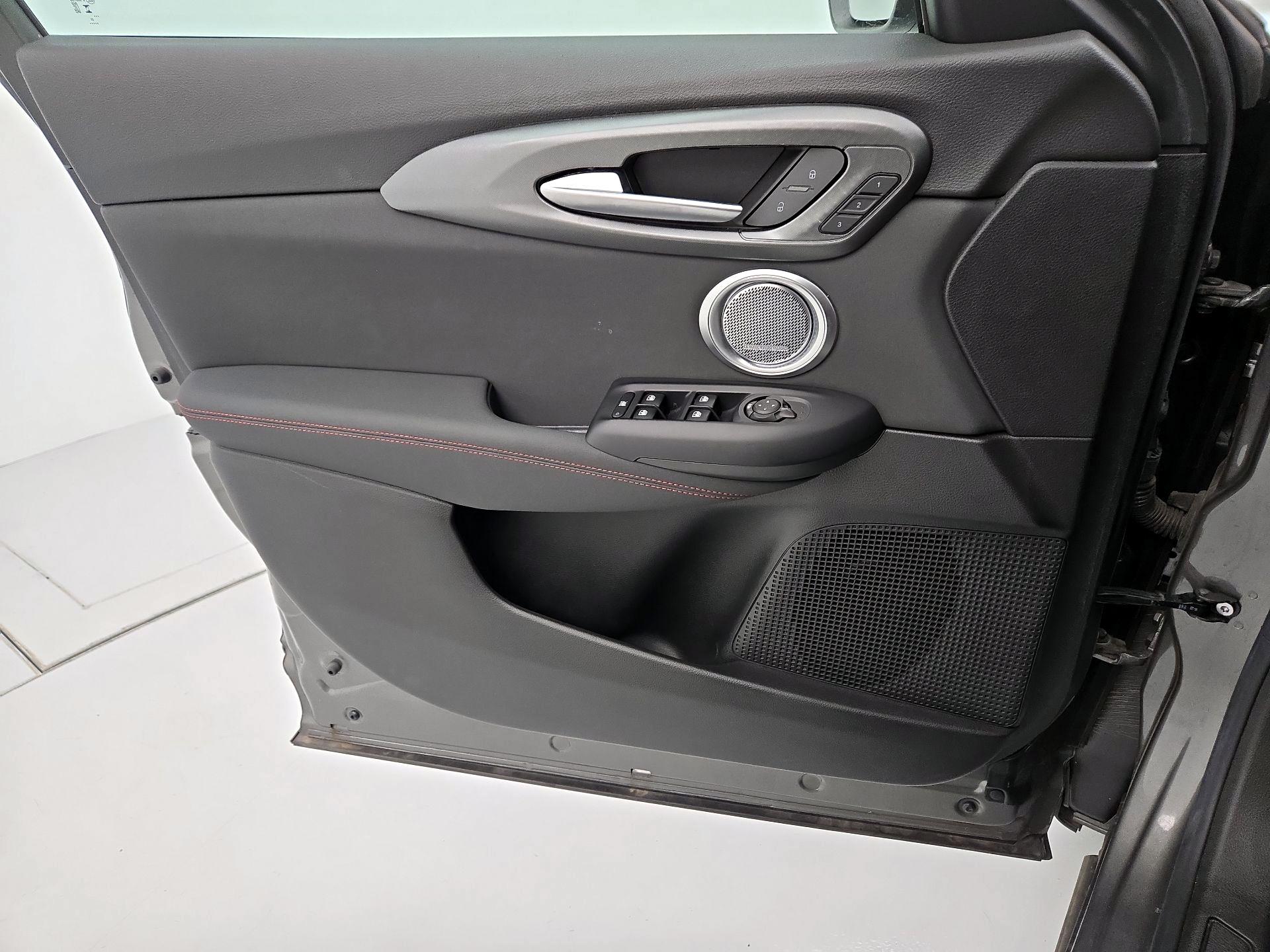 Thumbnail: 2023 Dodge Hornet - 12