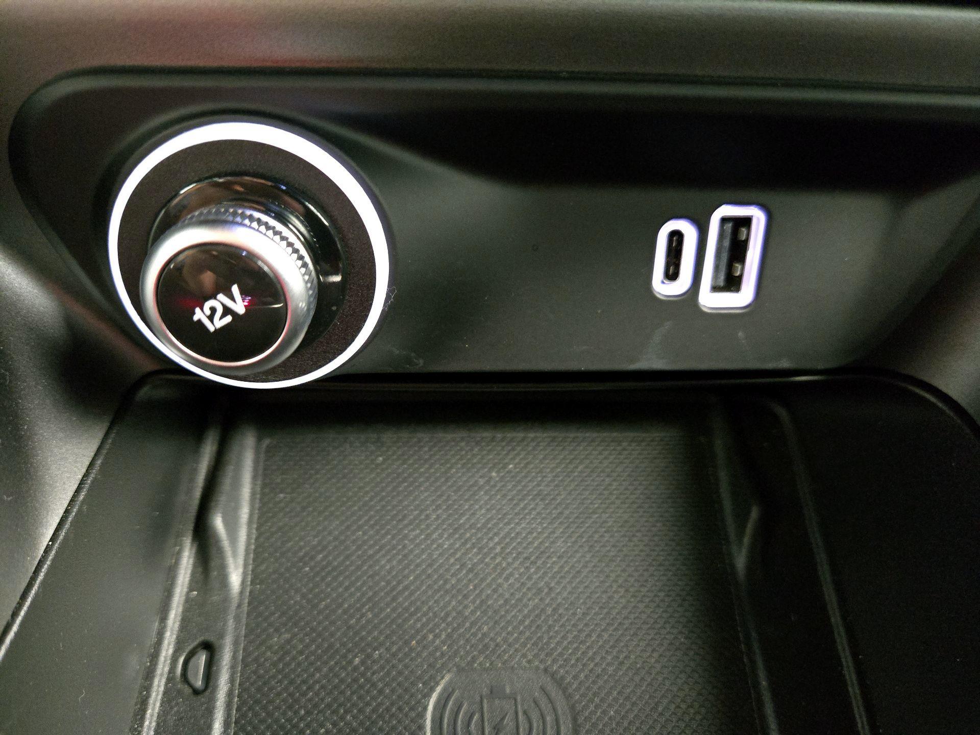 Thumbnail: 2023 Dodge Hornet - 19