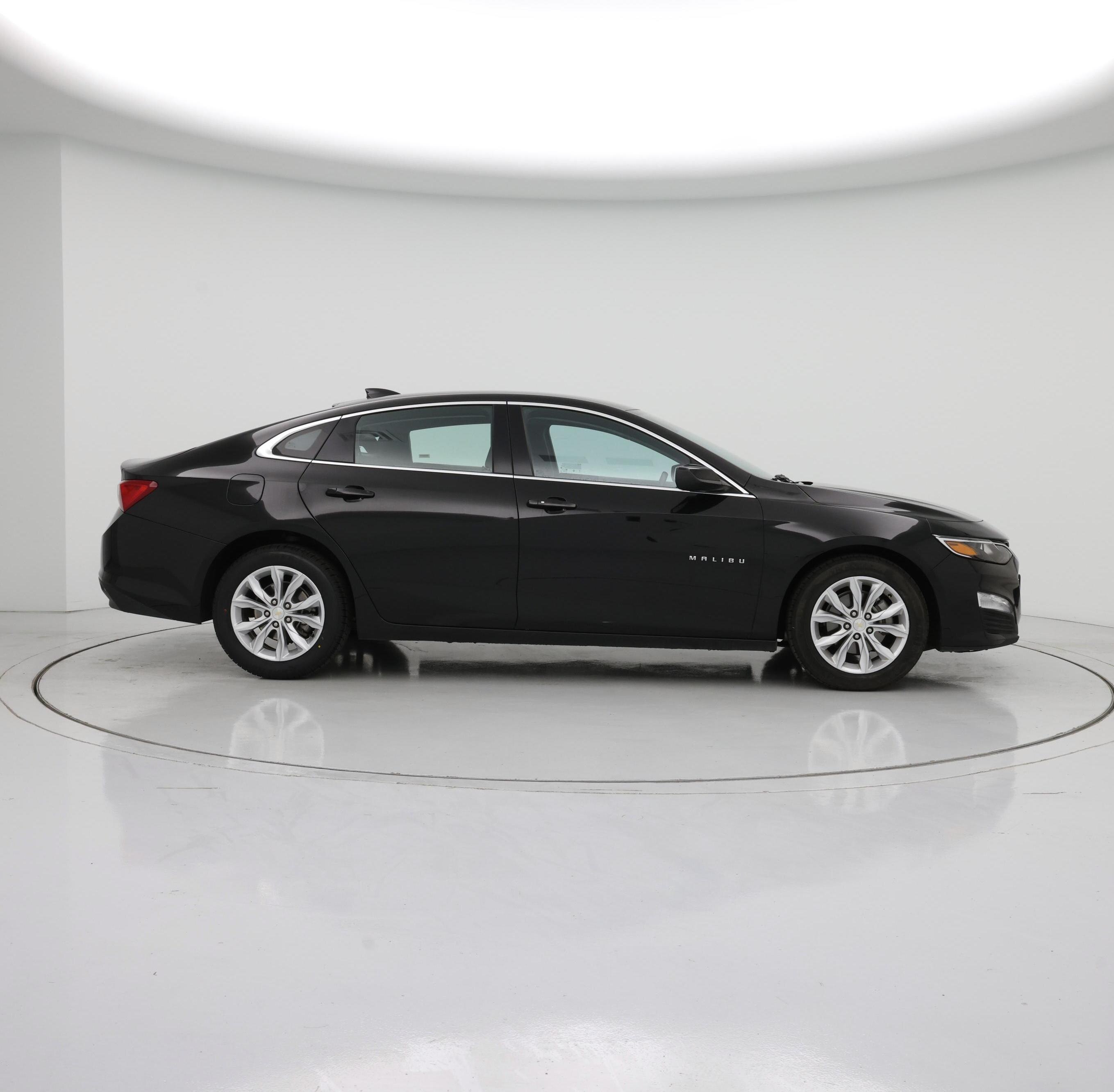 Thumbnail: 2023 Chevrolet Malibu - 7