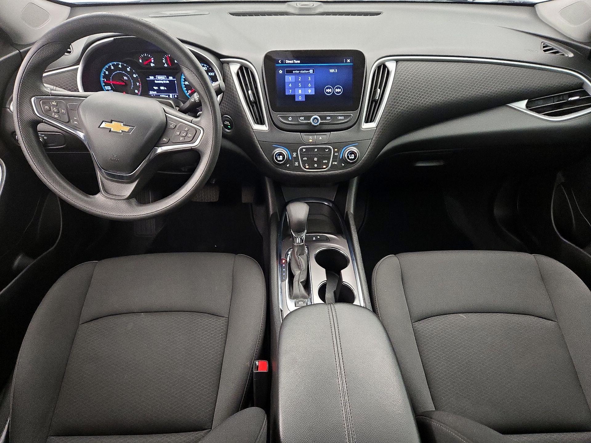 Thumbnail: 2023 Chevrolet Malibu - 9