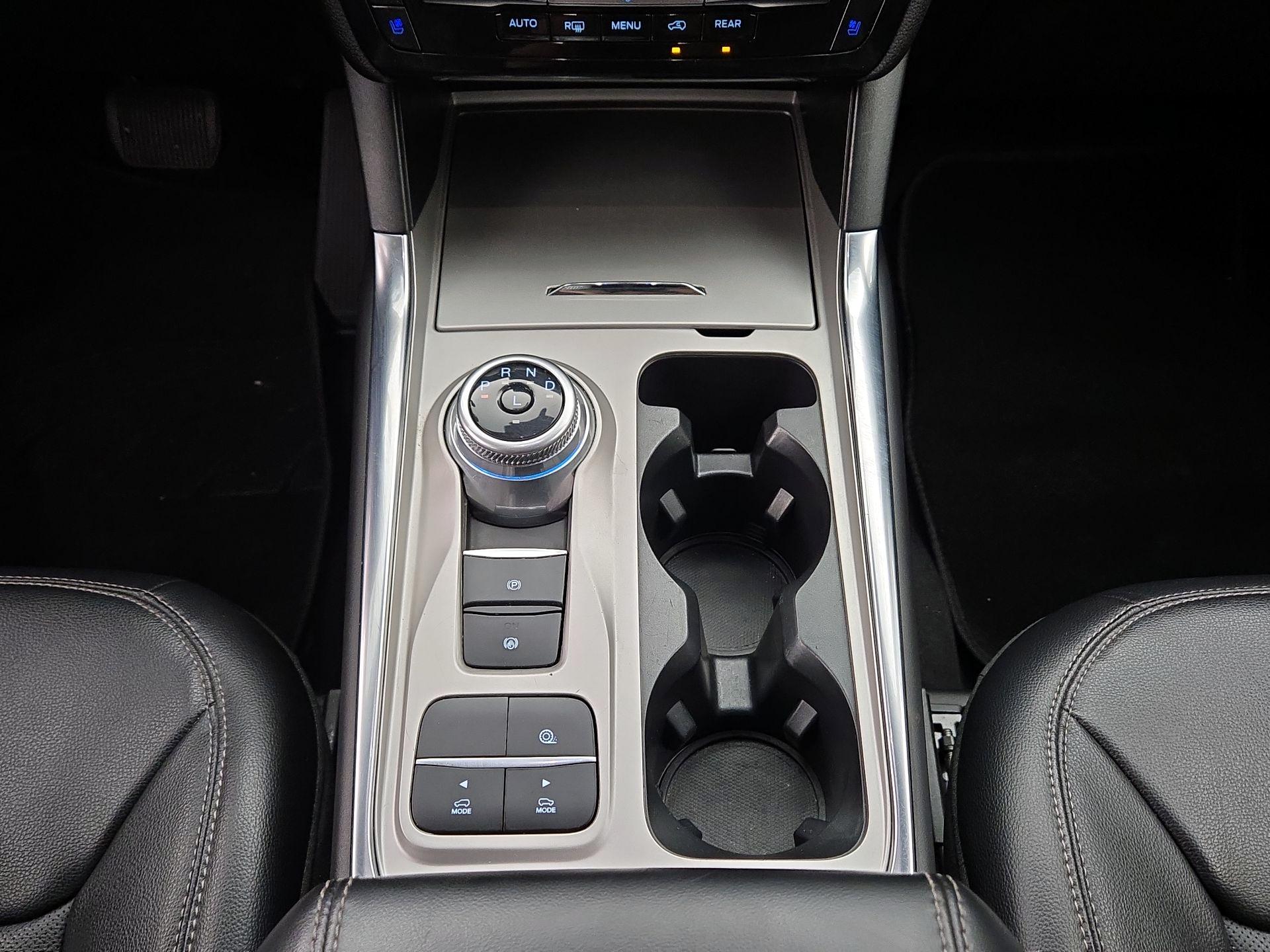 Thumbnail: 2023 Ford Explorer - 18