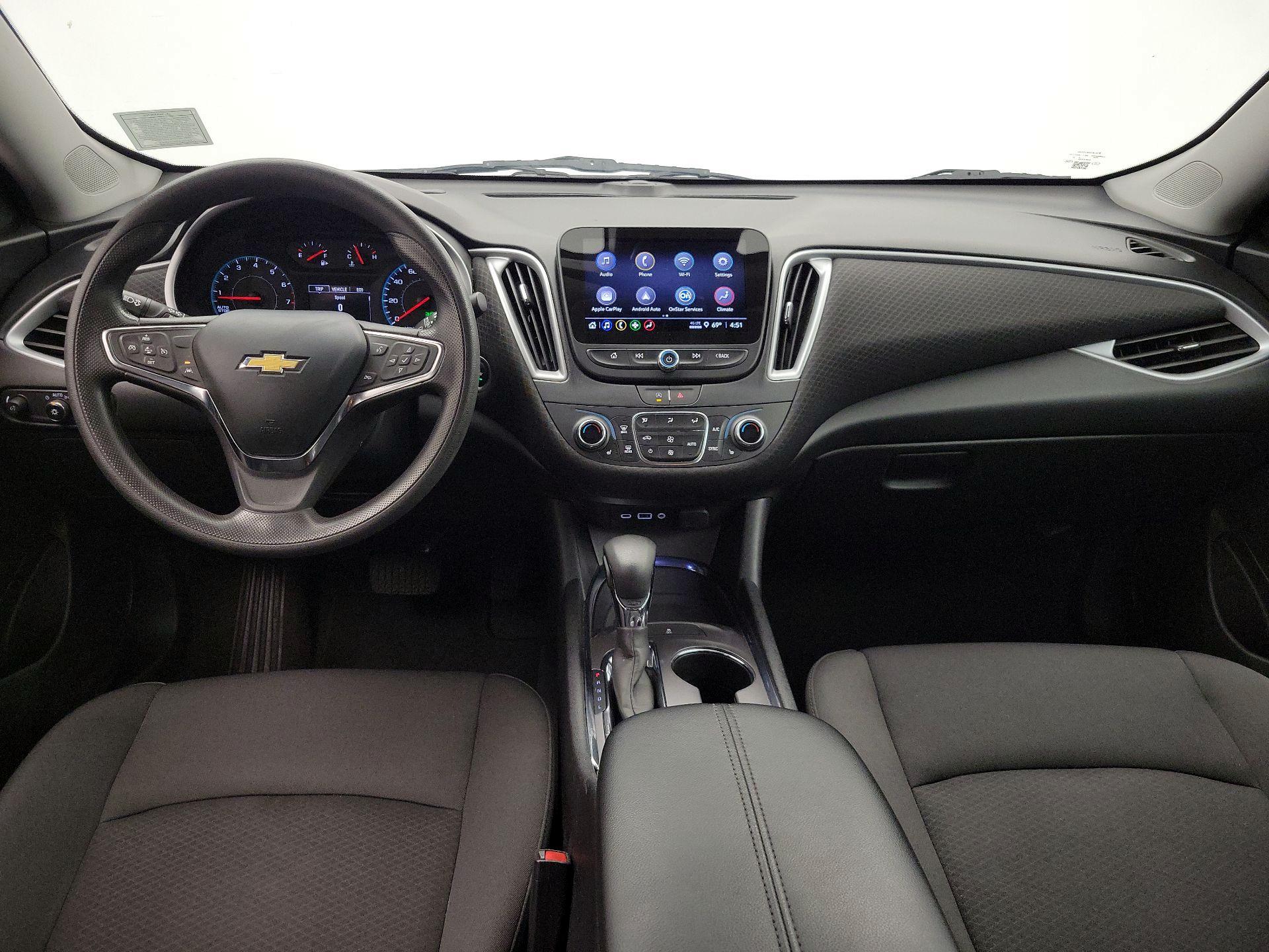 Thumbnail: 2023 Chevrolet Malibu - 9