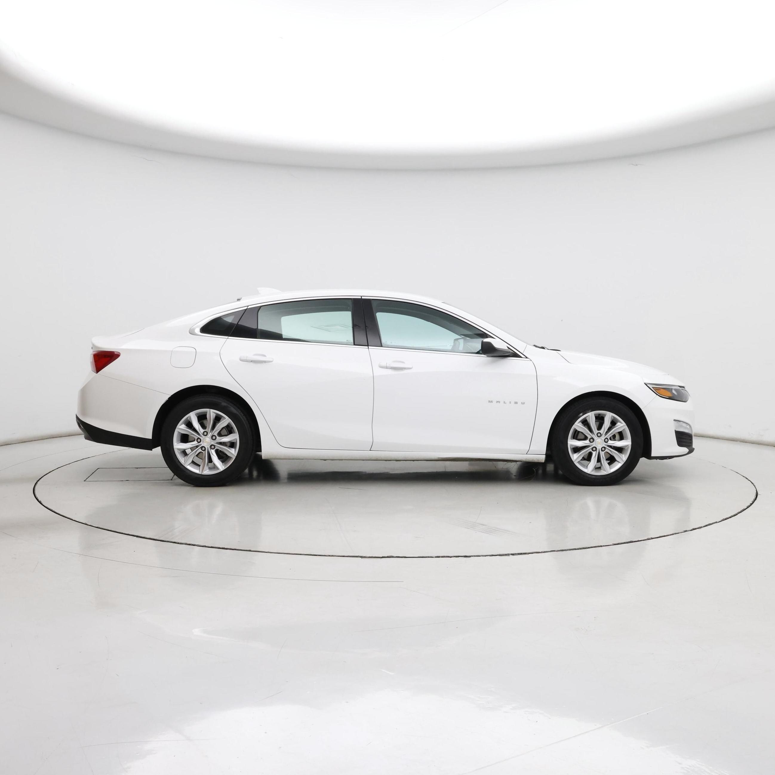 Thumbnail: 2023 Chevrolet Malibu - 7