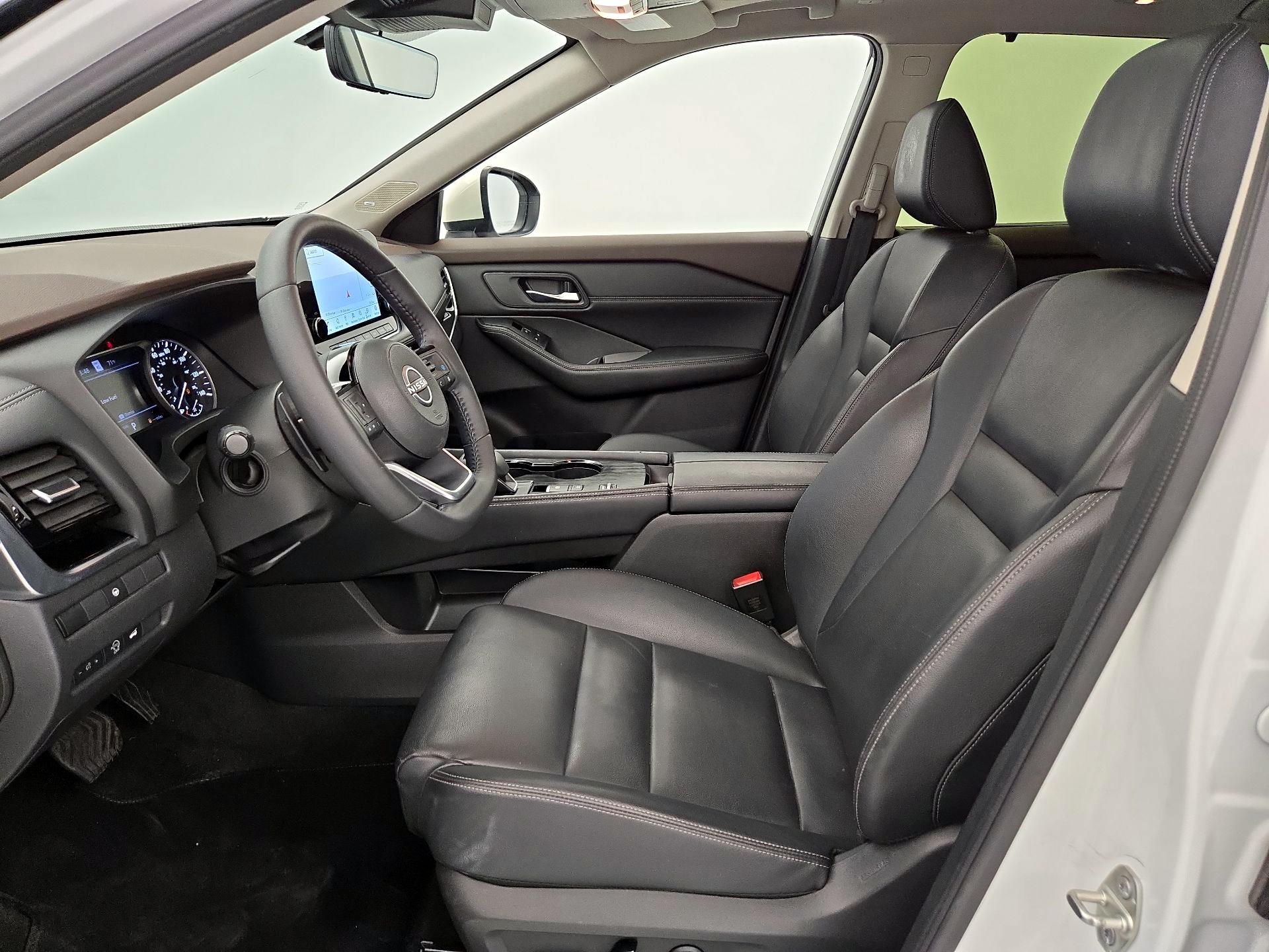 Thumbnail: 2023 Nissan Rogue - 11