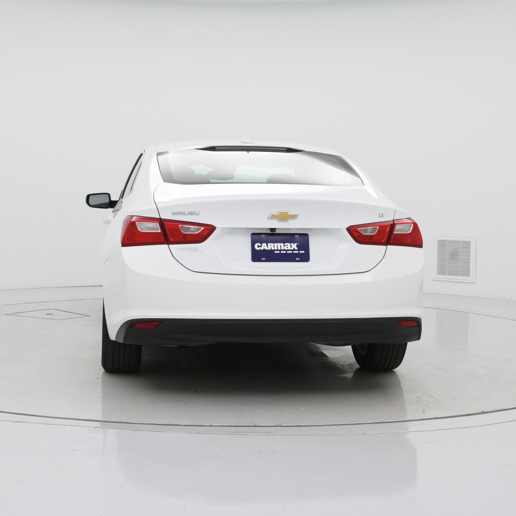 Thumbnail: 2023 Chevrolet Malibu - 6