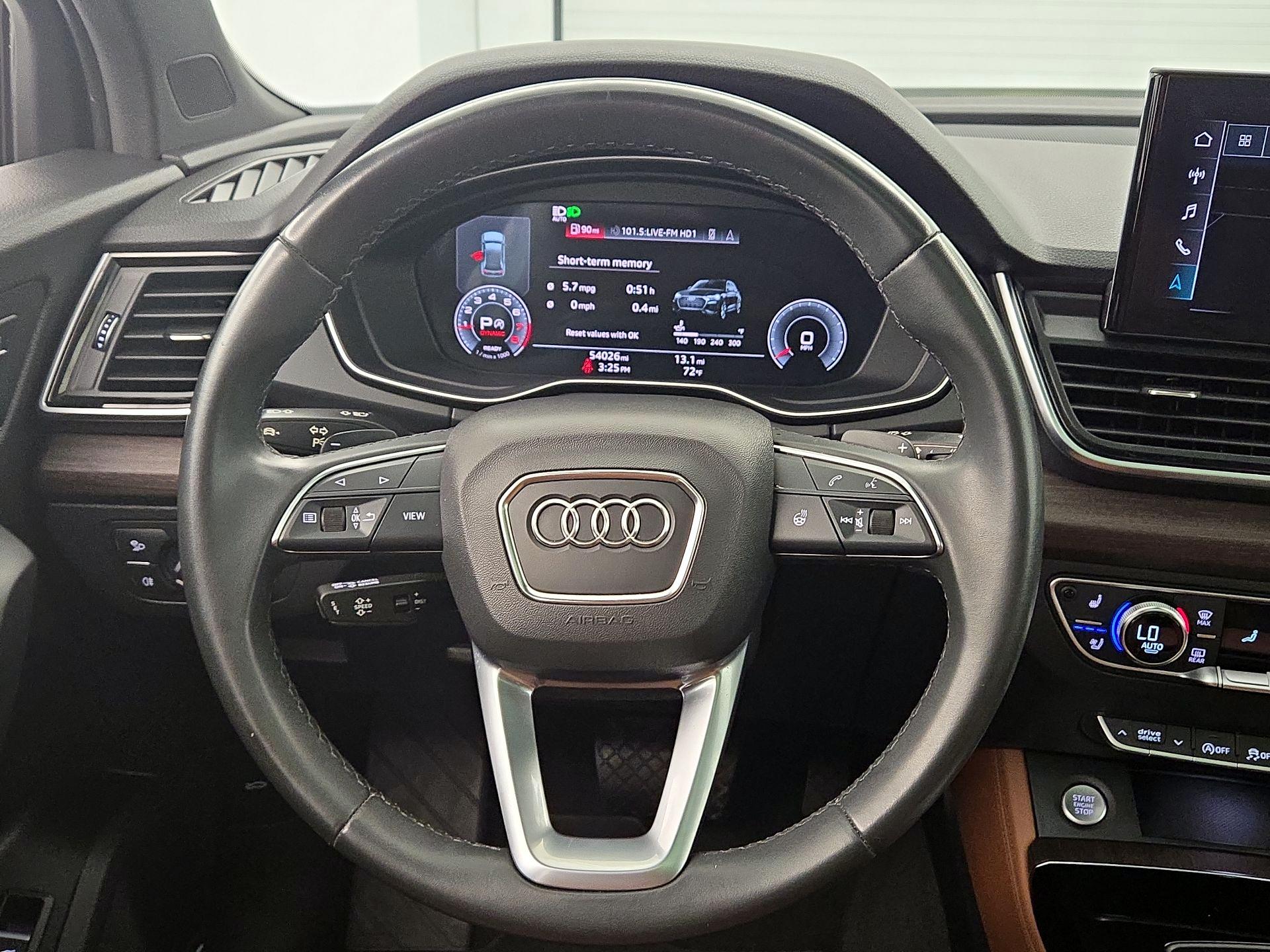 Thumbnail: 2021 Audi Q5 - 10