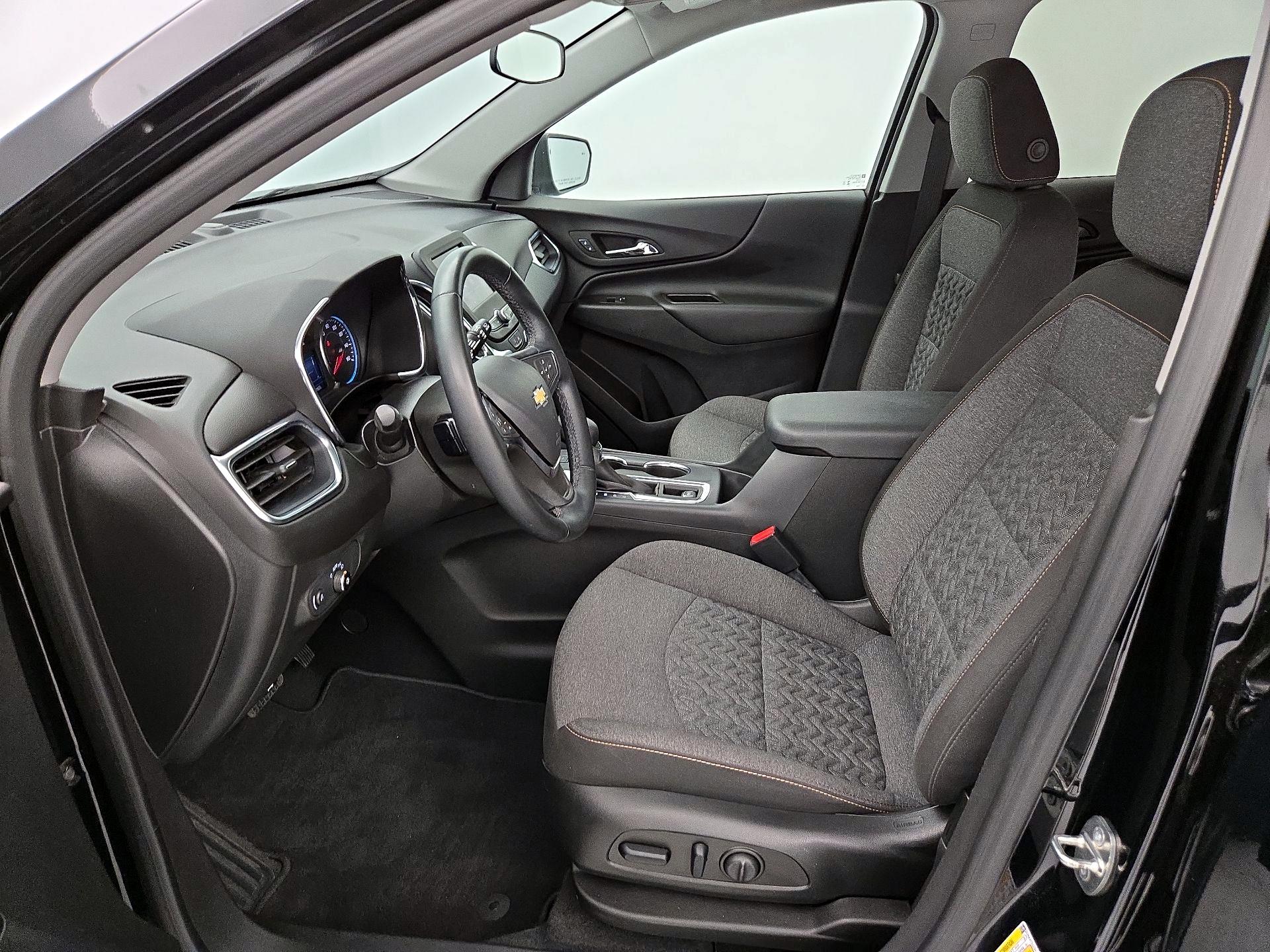 Thumbnail: 2023 Chevrolet Equinox - 11