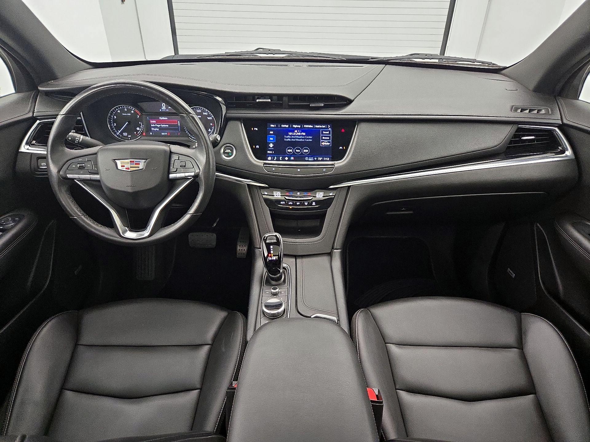Thumbnail: 2021 Cadillac XT6 - 9