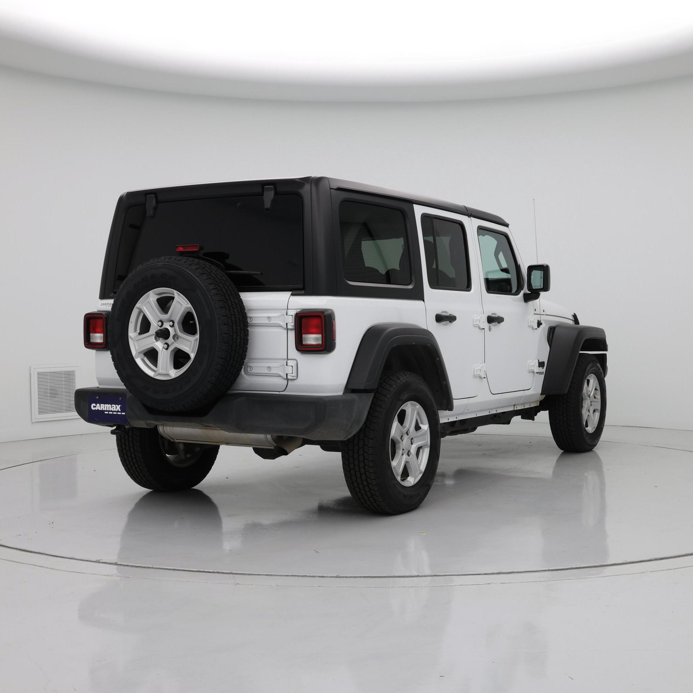 Thumbnail: 2022 Jeep Wrangler - 8