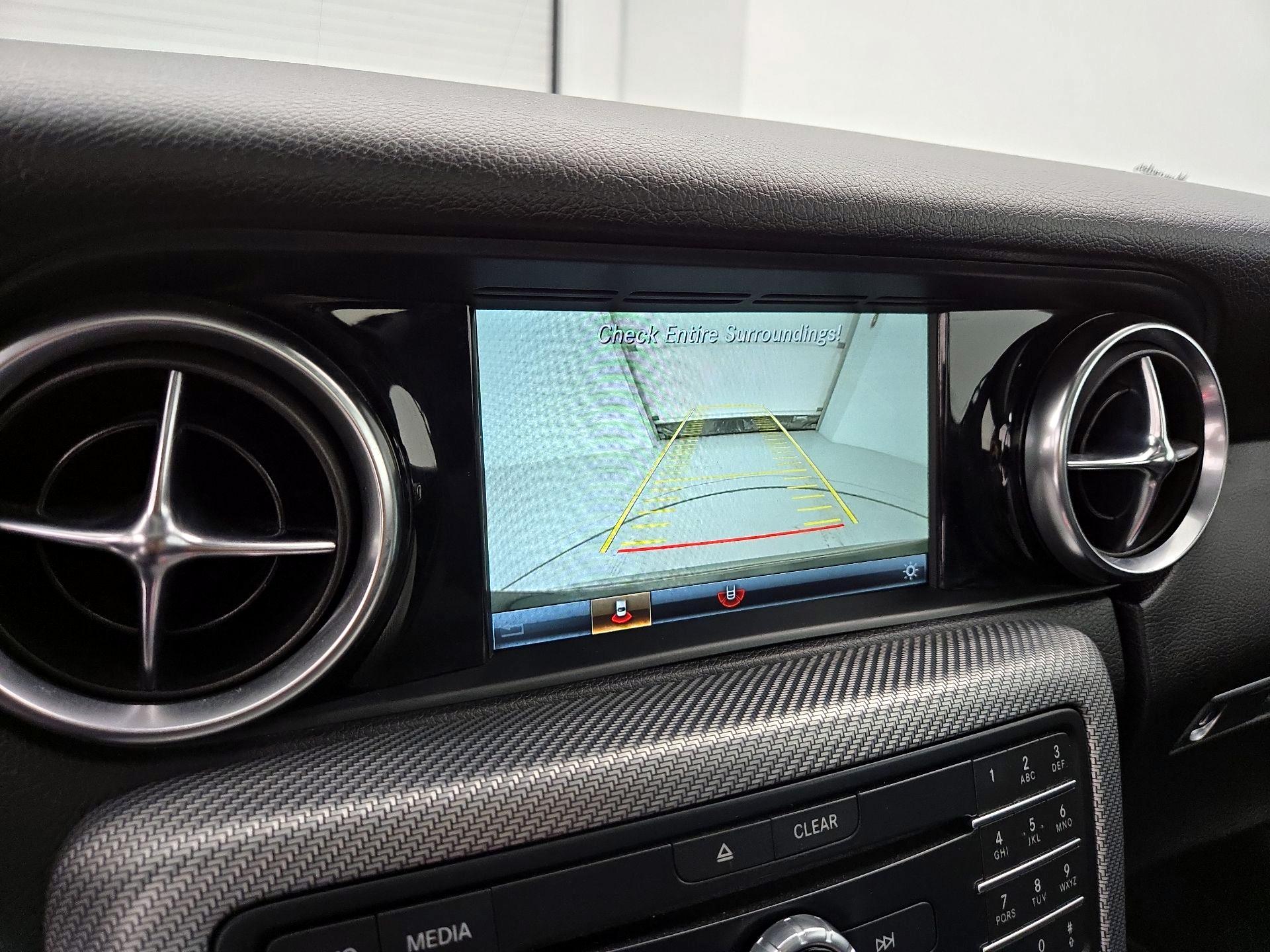 Thumbnail: 2019 Mercedes-Benz SLC - 14