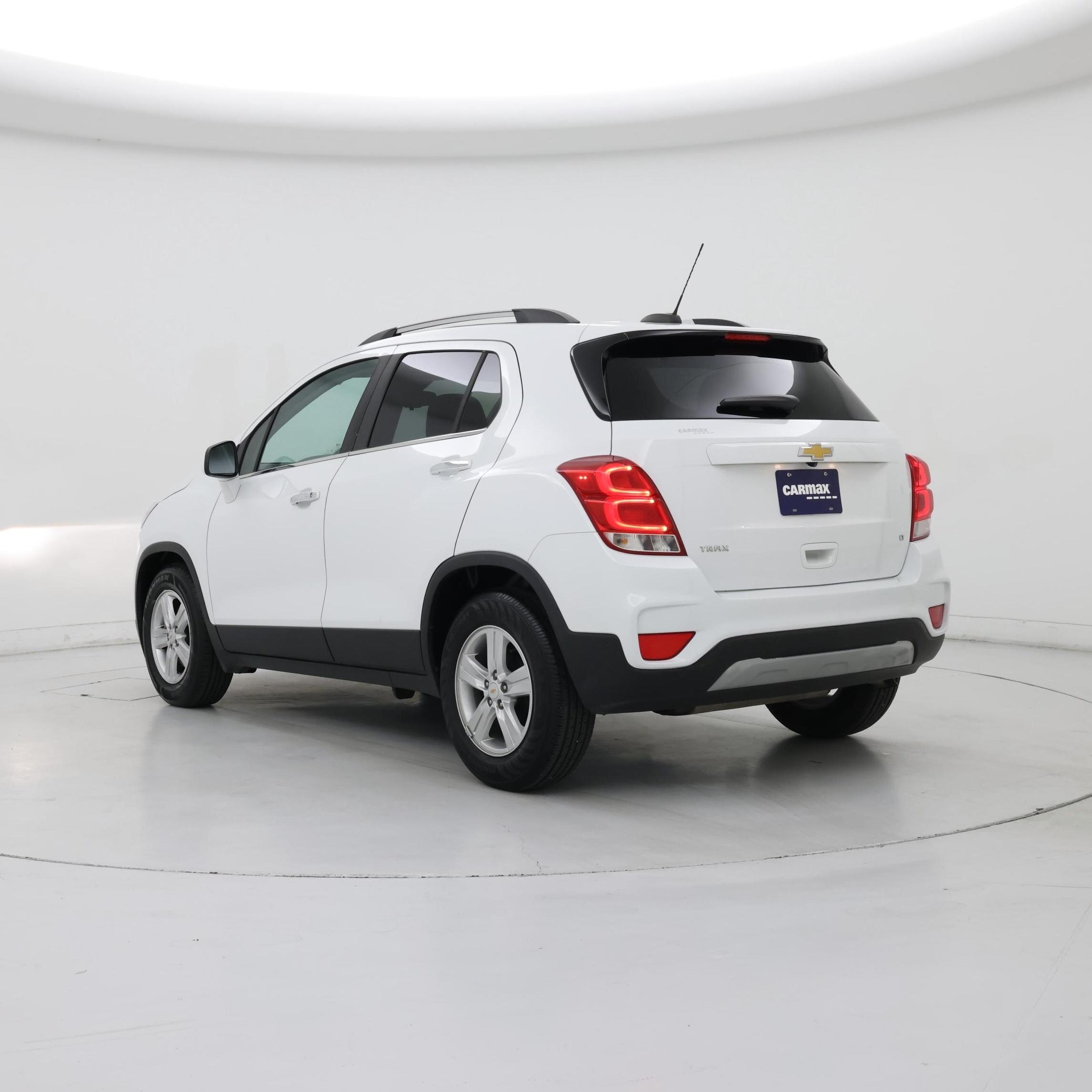Thumbnail: 2019 Chevrolet Trax - 2