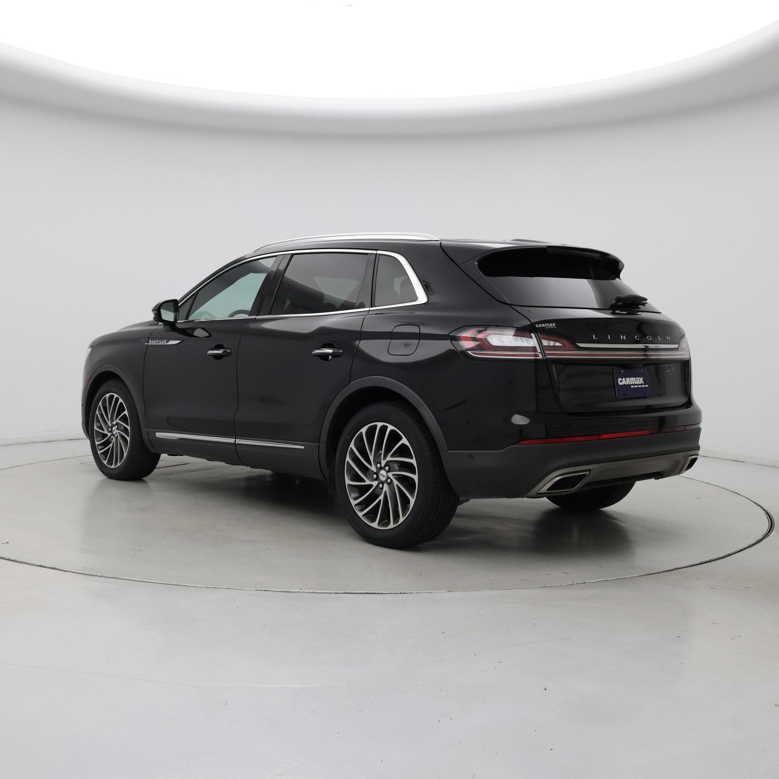 Thumbnail: 2020 Lincoln Nautilus - 2