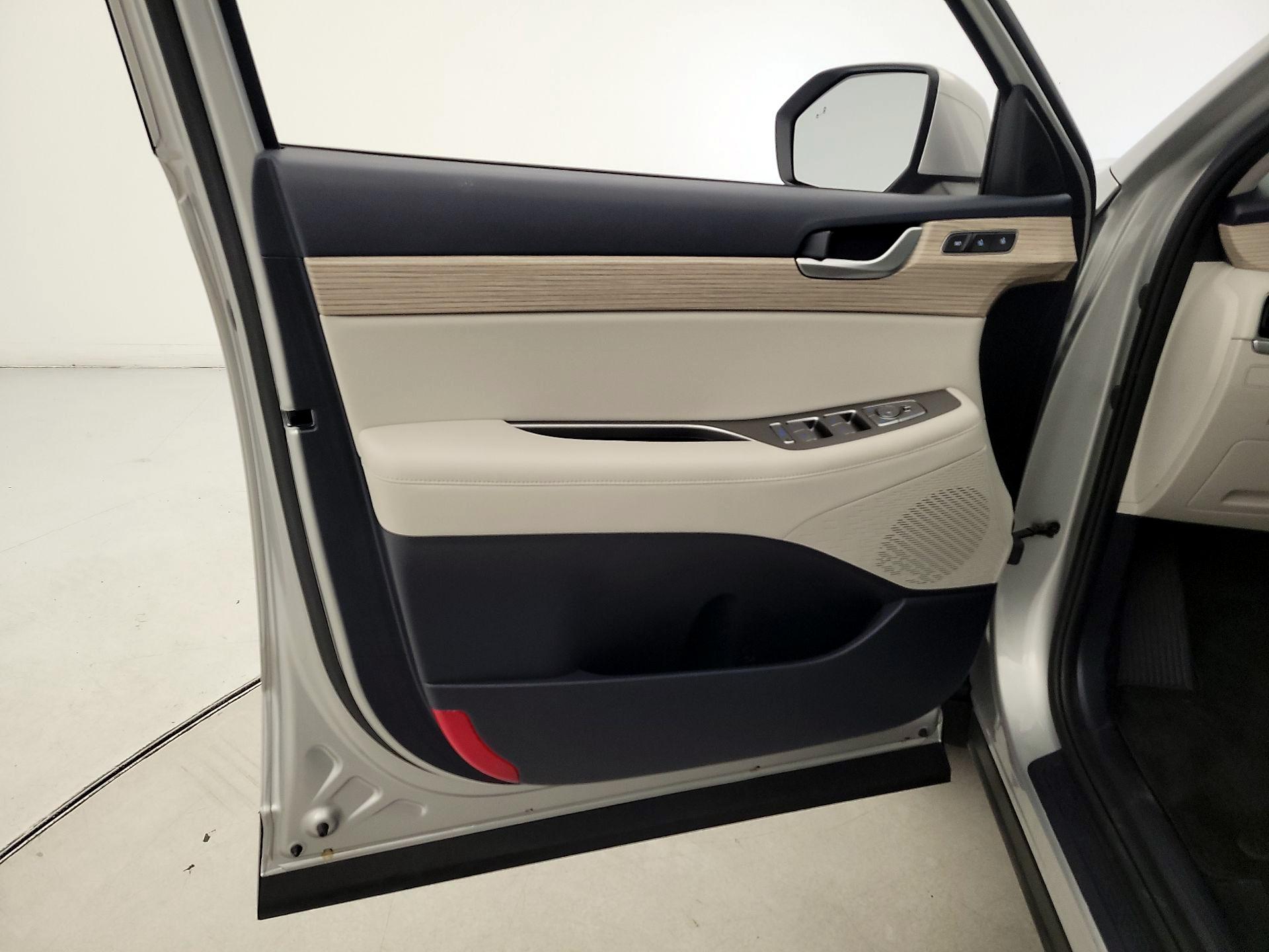 Thumbnail: 2021 Hyundai Palisade - 12