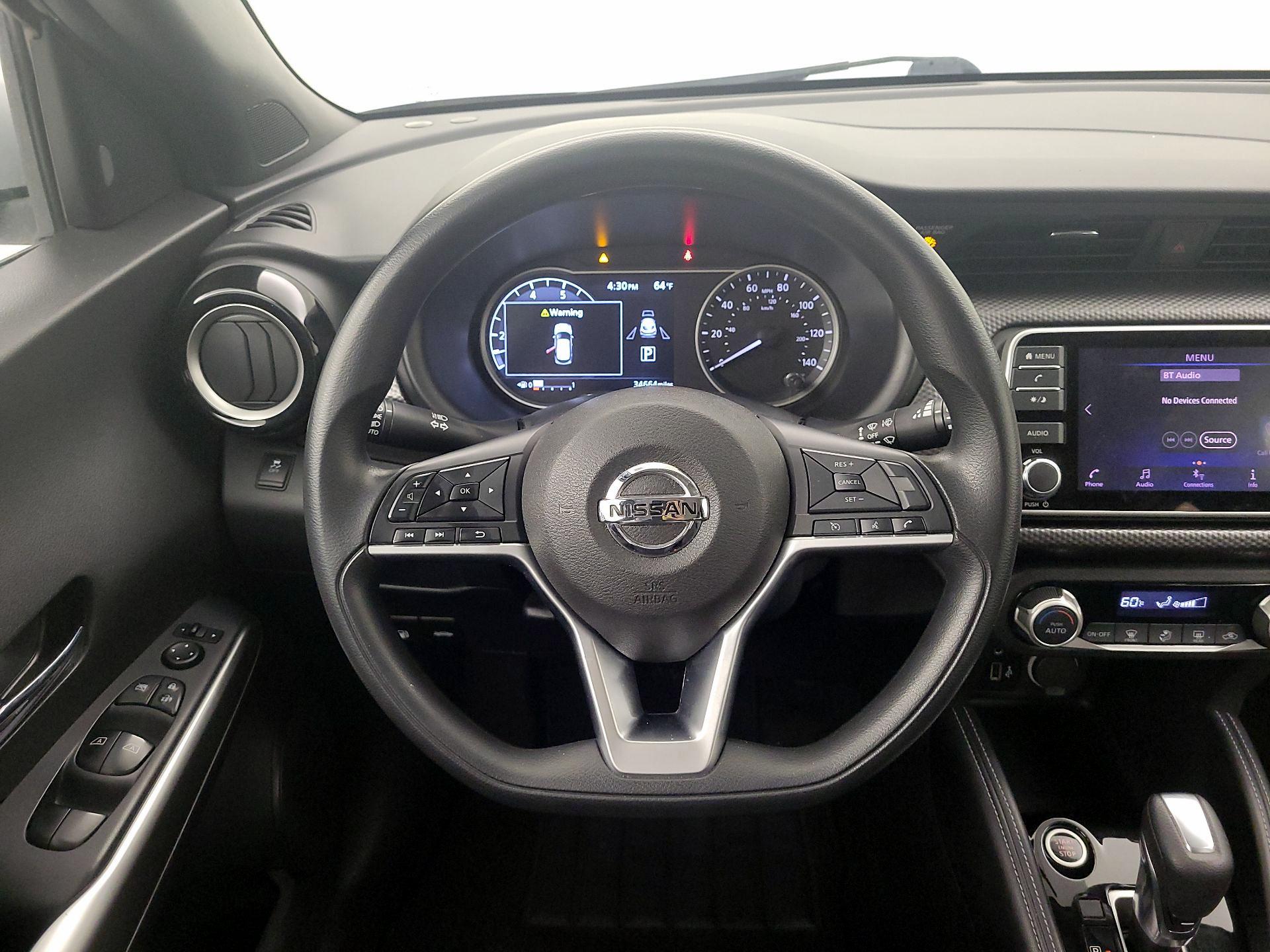Thumbnail: 2019 Nissan Kicks - 10