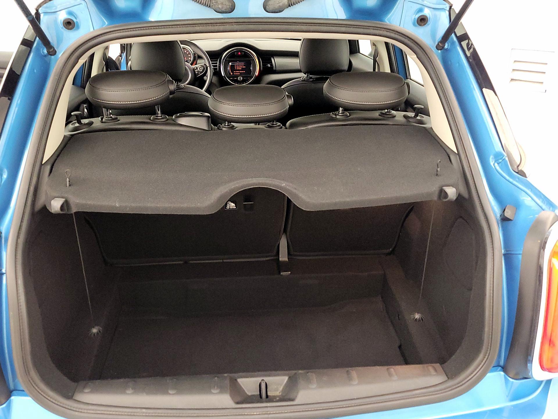 Thumbnail: 2015 MINI Cooper Hardtop - 20