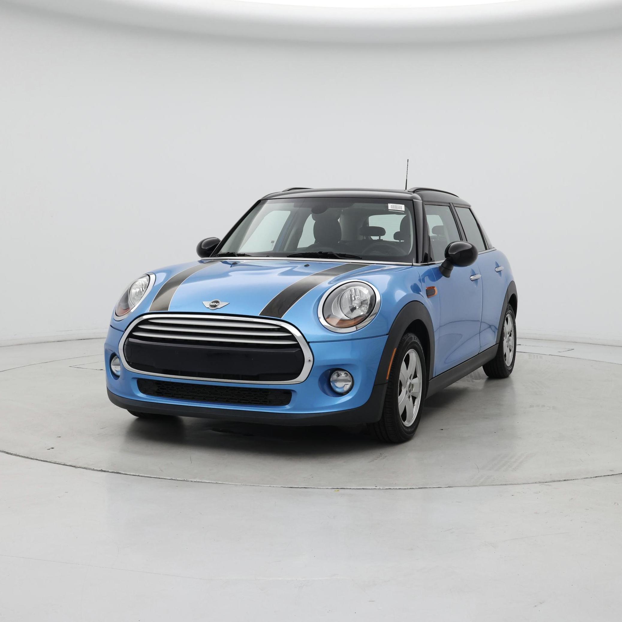 Thumbnail: 2015 MINI Cooper Hardtop - 4