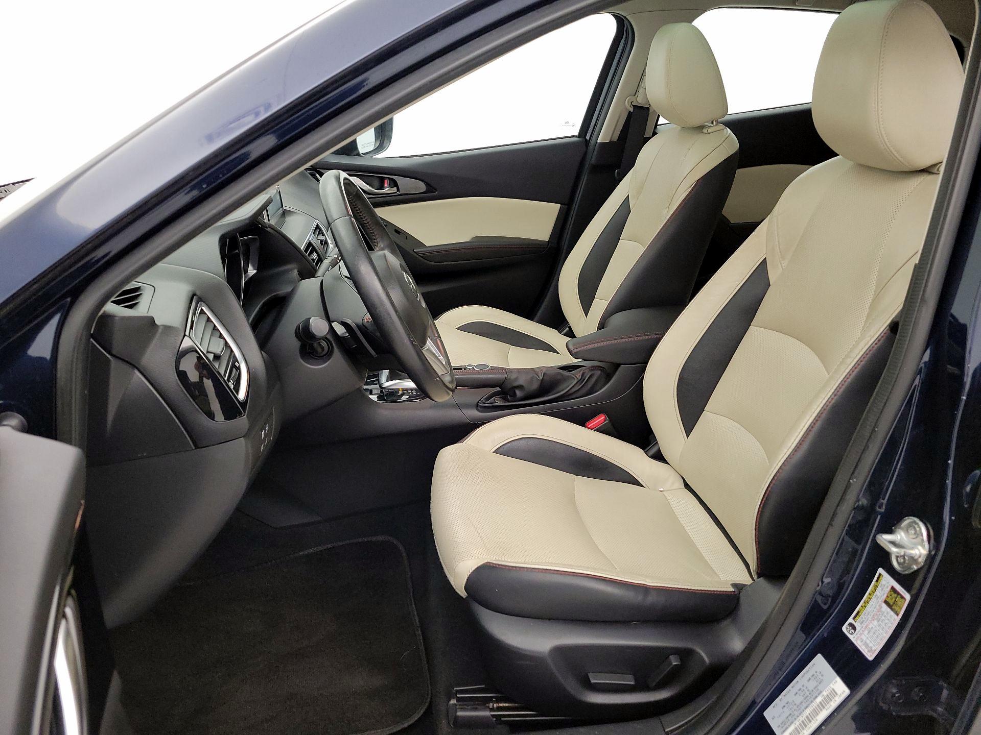 Thumbnail: 2015 Mazda Mazda3 - 11