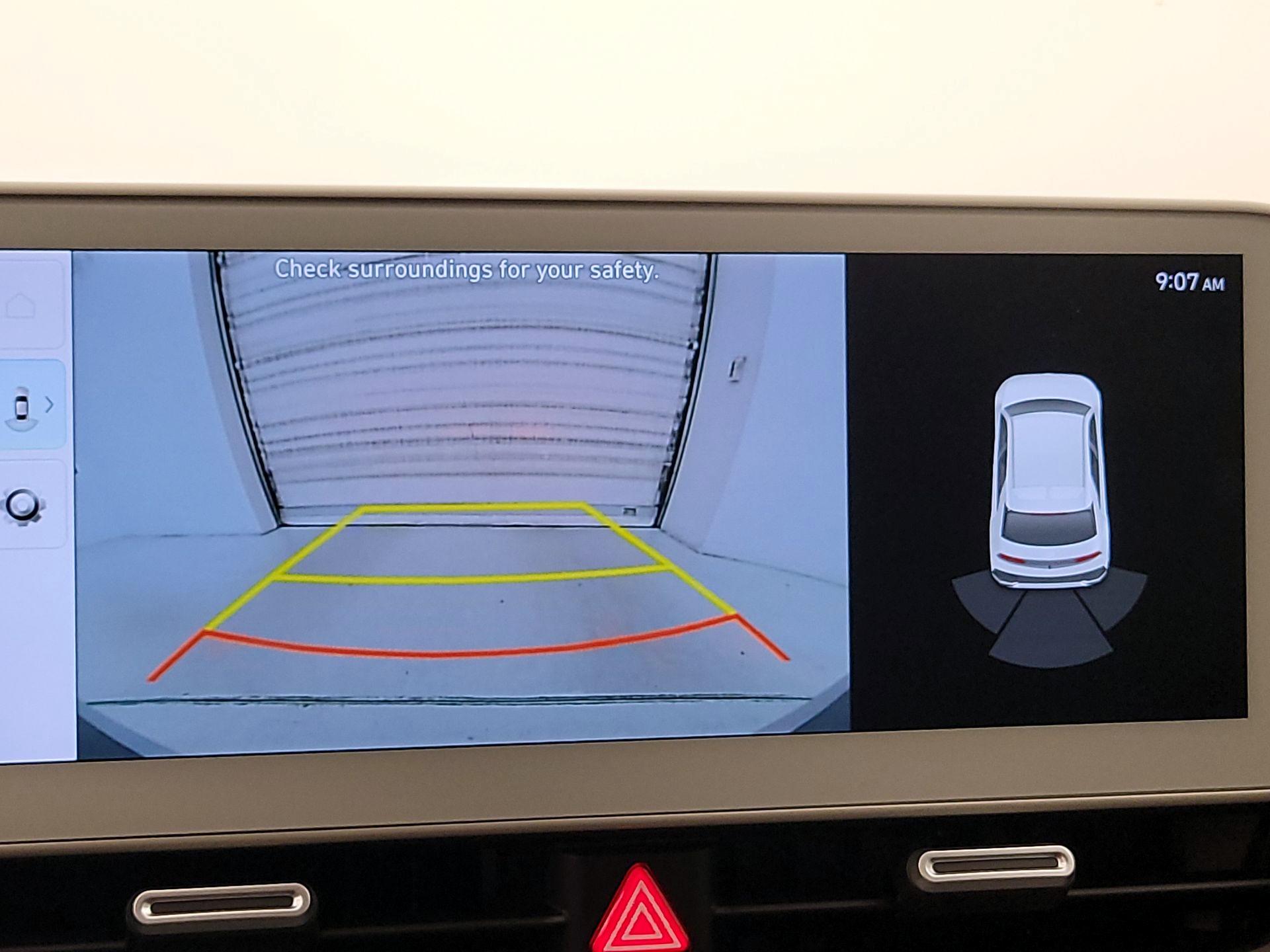 Thumbnail: 2023 Hyundai Ioniq 5 - 15