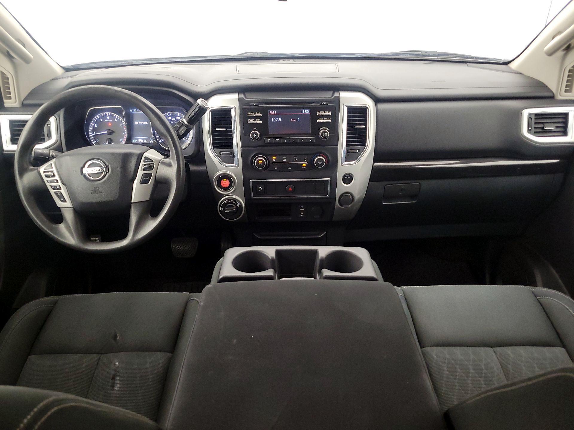 Thumbnail: 2017 Nissan Titan - 9