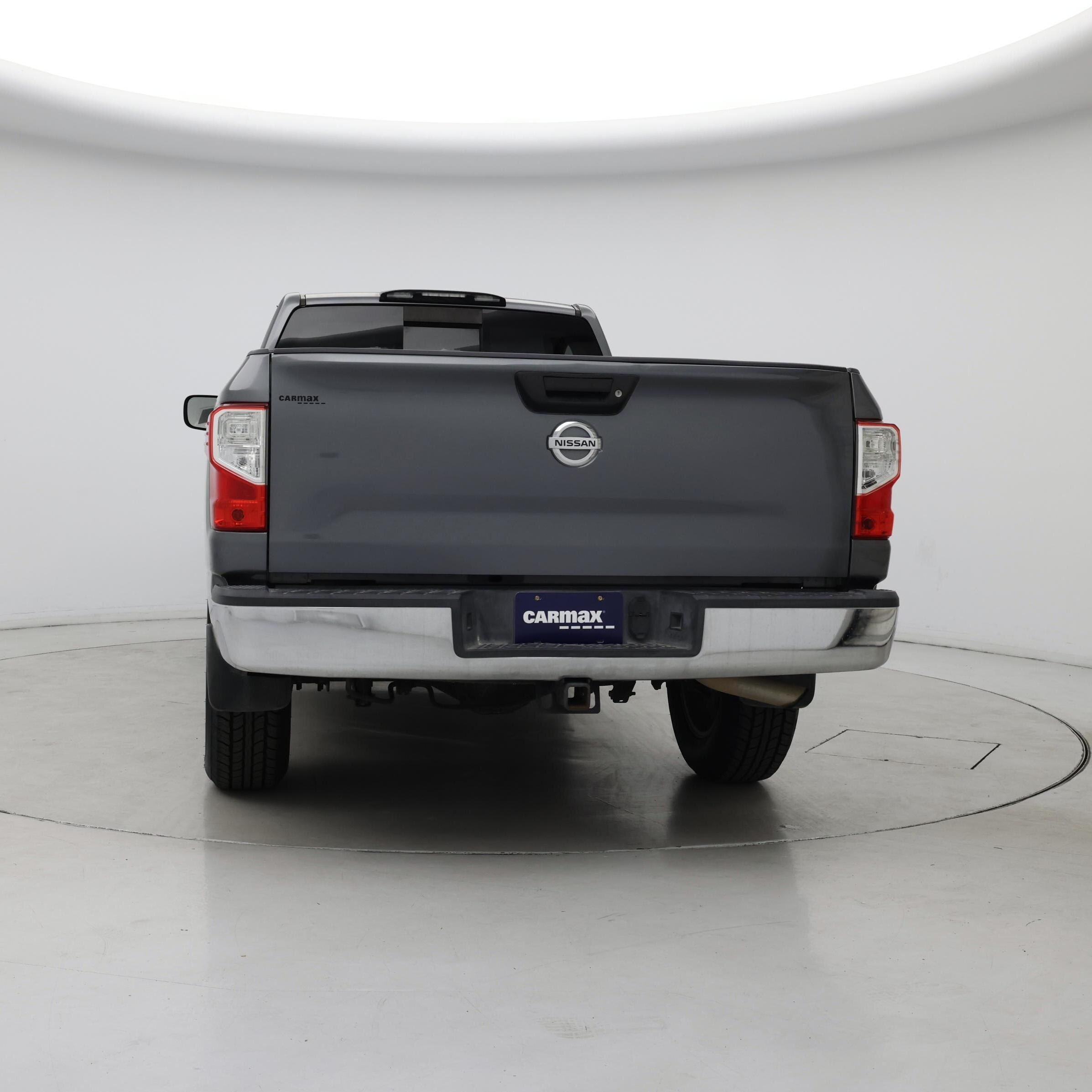 Thumbnail: 2017 Nissan Titan - 6