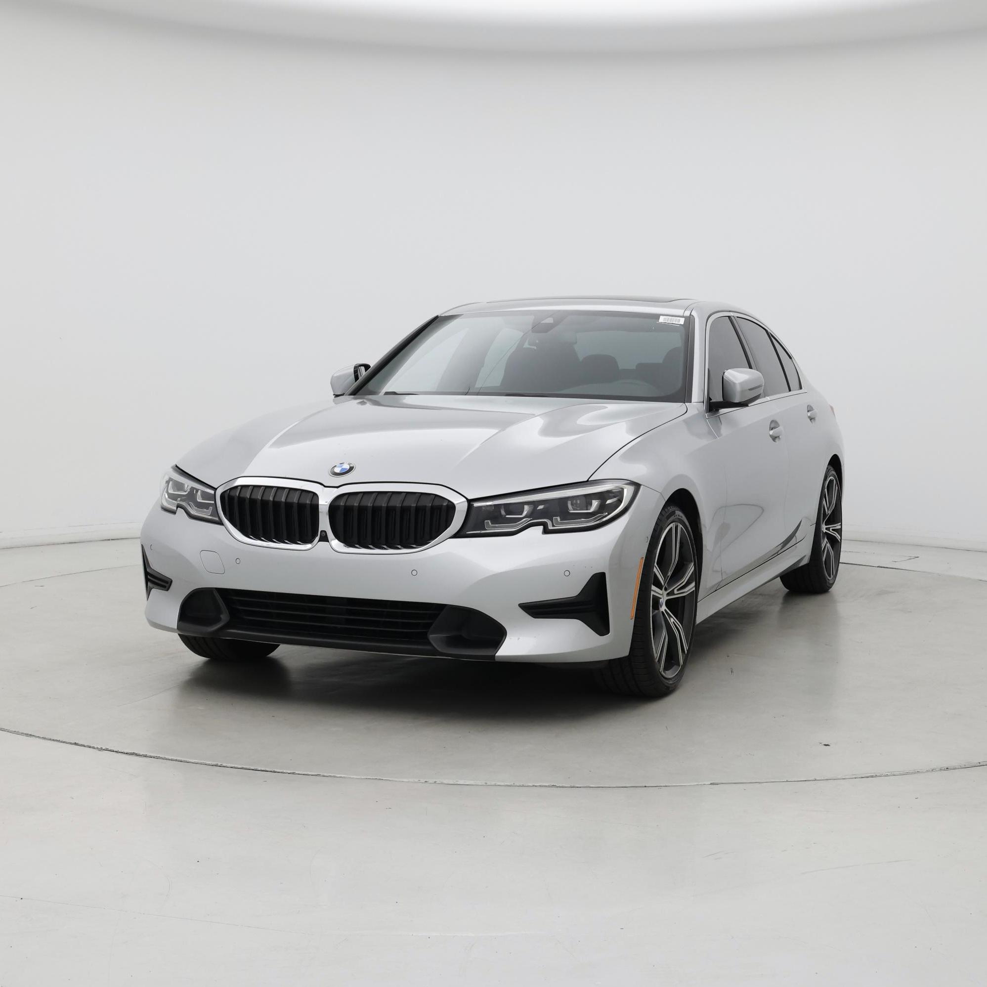 Thumbnail: 2021 BMW 3 Series - 4