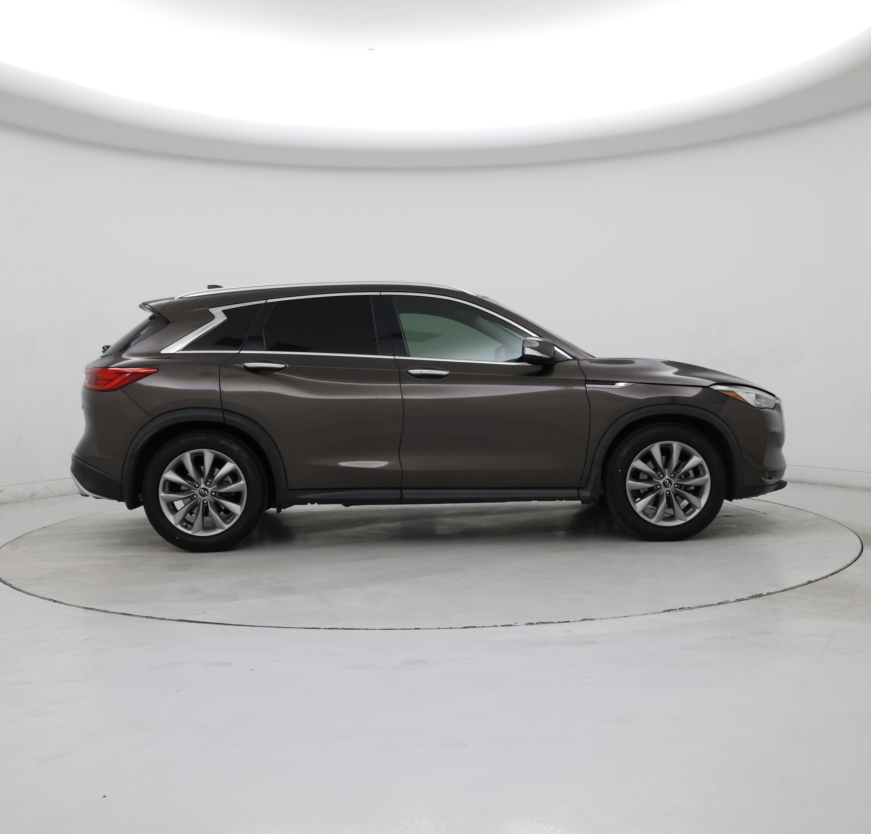 Thumbnail: 2019 INFINITI QX50 - 7