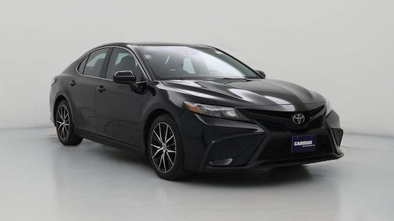 2021 Toyota Camry SE Hero Image