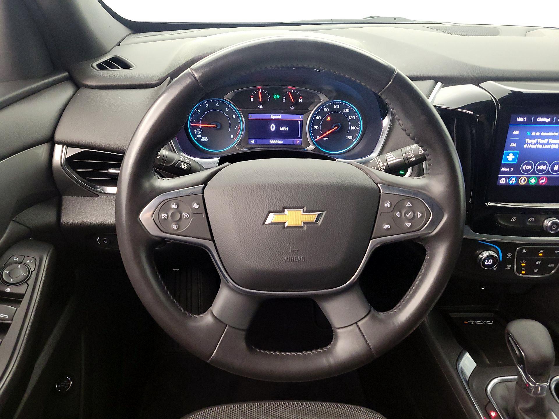 Thumbnail: 2022 Chevrolet Traverse - 10