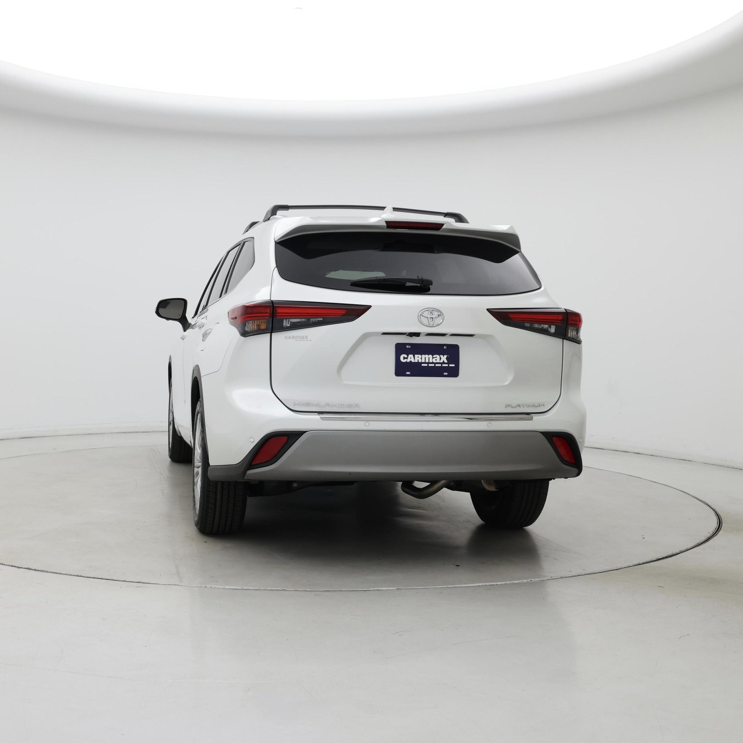 Thumbnail: 2024 Toyota Highlander - 6