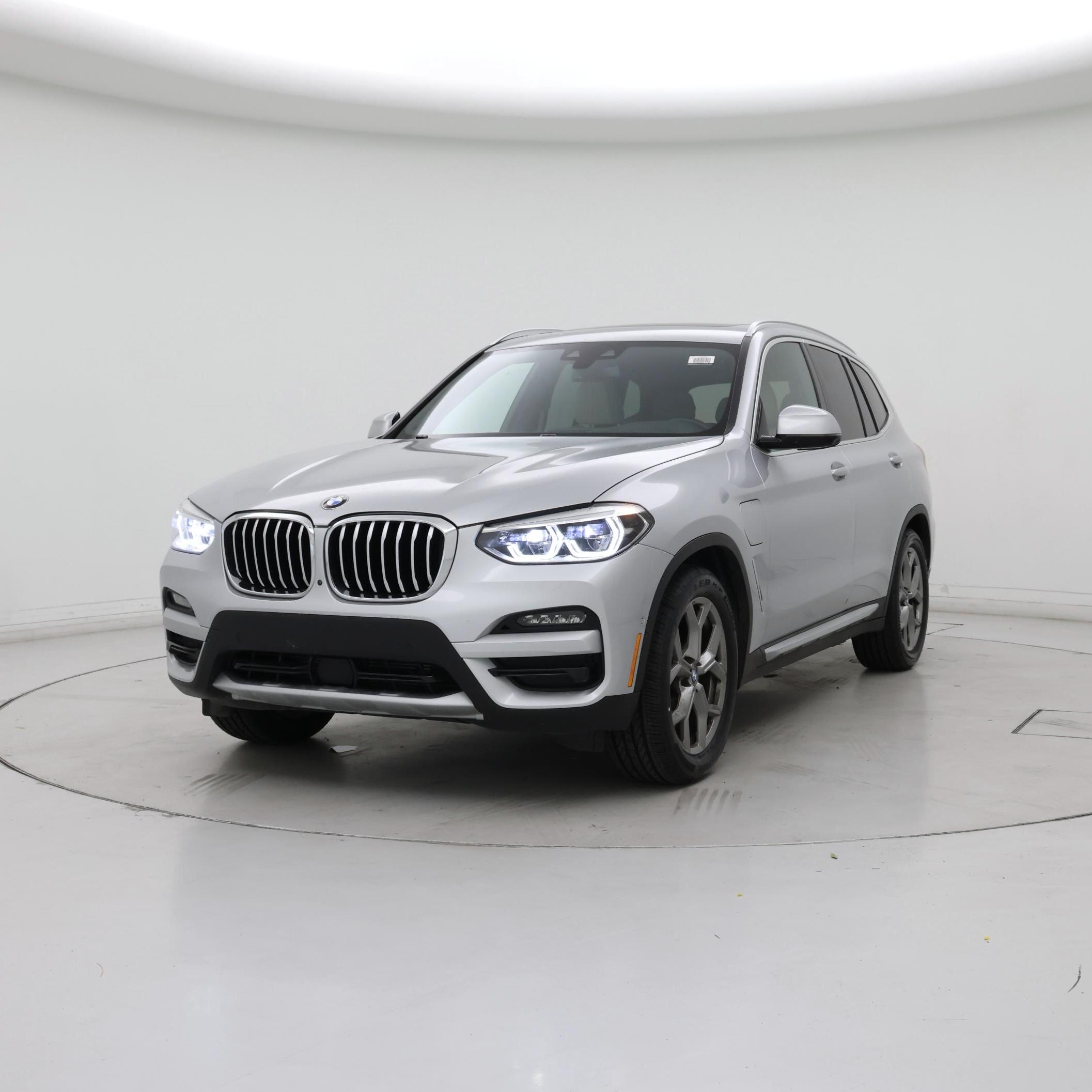 Thumbnail: 2021 BMW X3 - 4