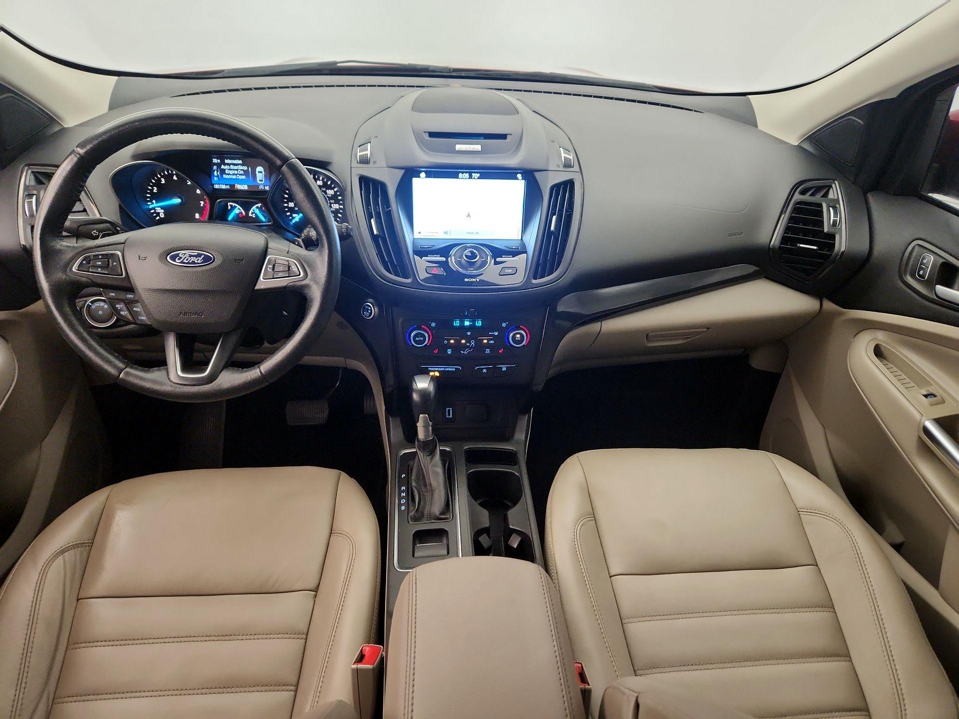 Thumbnail: 2017 Ford Escape - 9