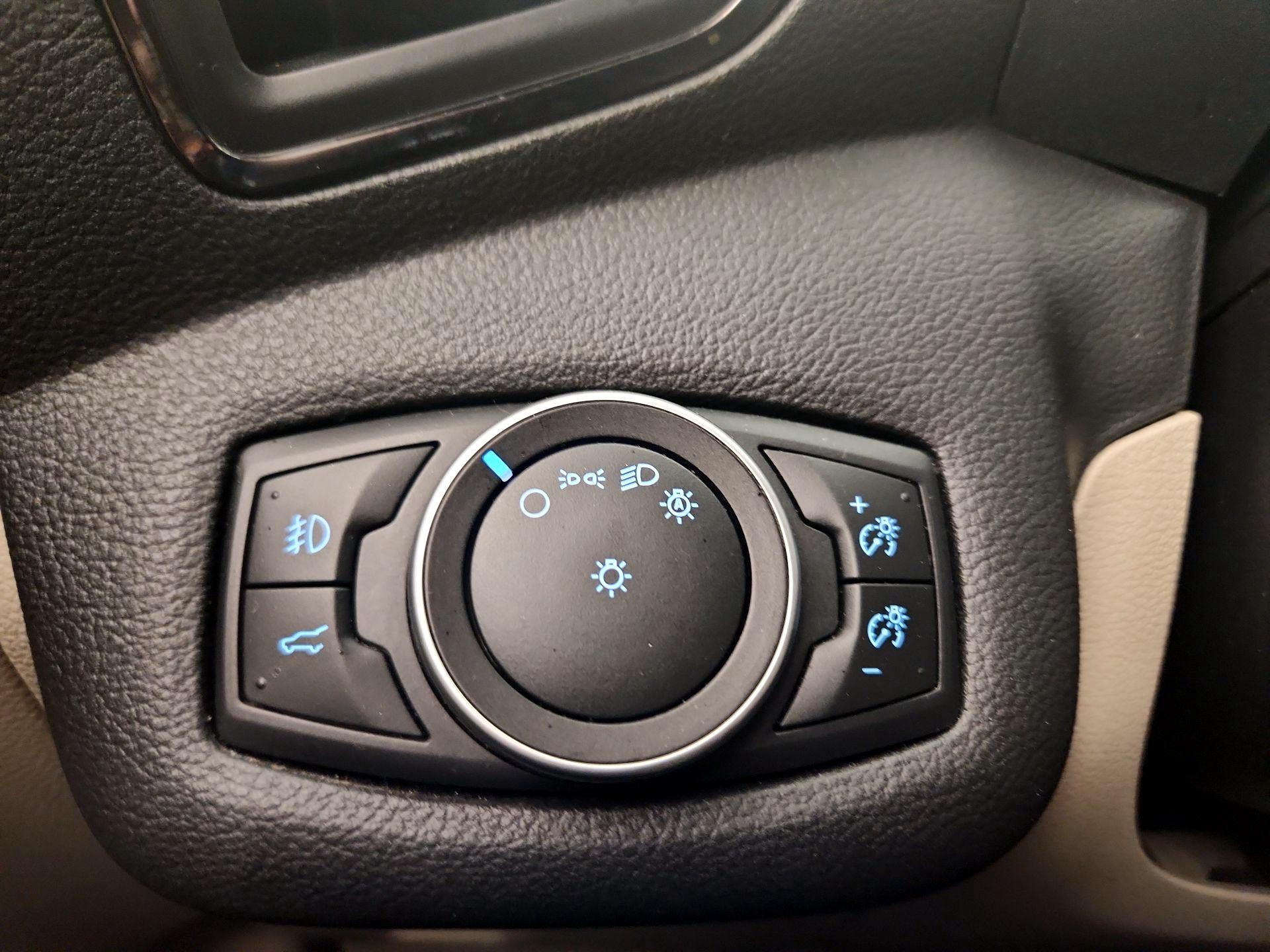 Thumbnail: 2017 Ford Escape - 13