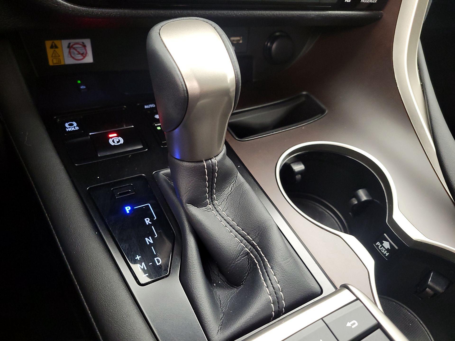 Thumbnail: 2022 Lexus RX - 17