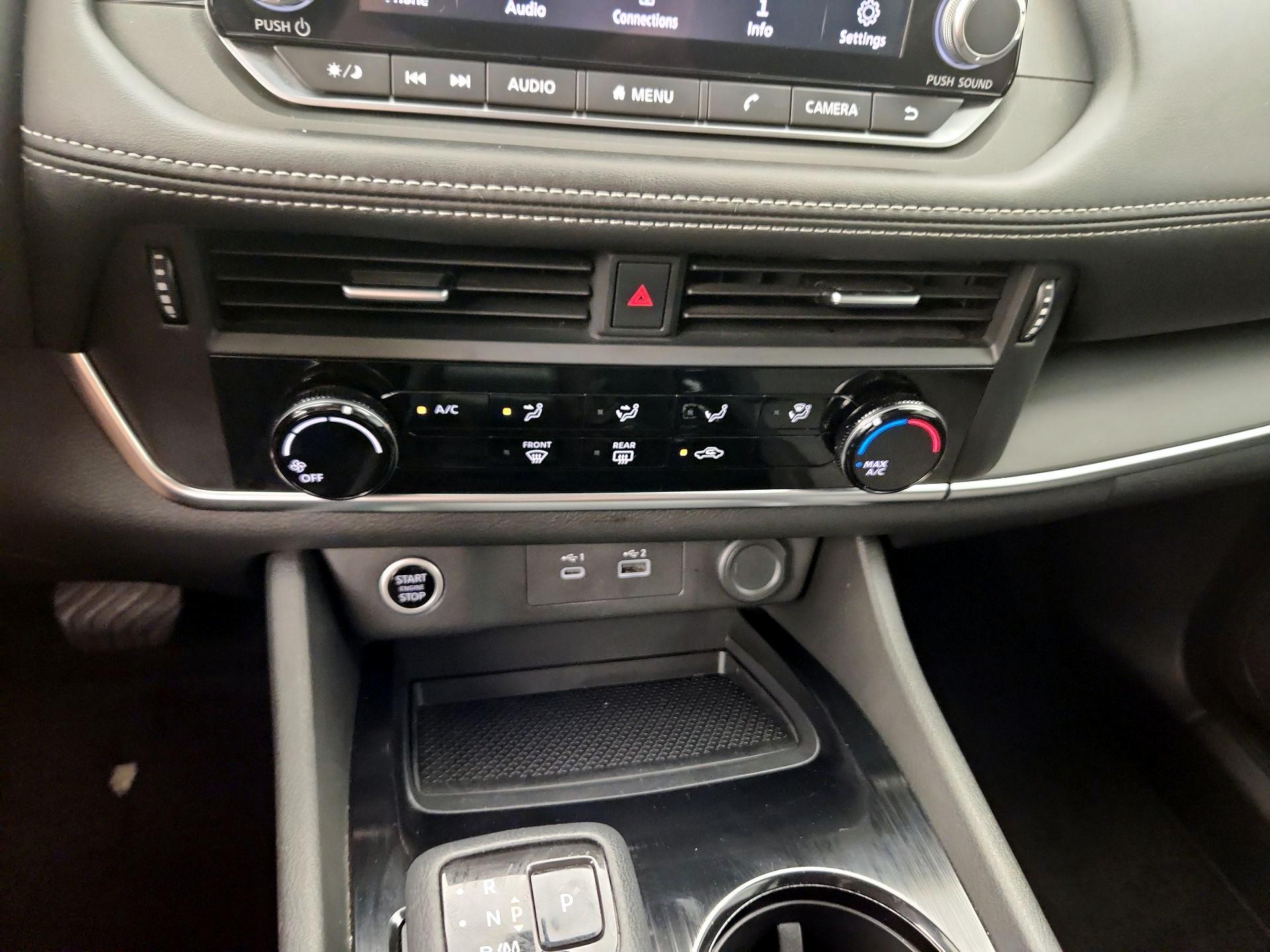 Thumbnail: 2021 Nissan Rogue - 16