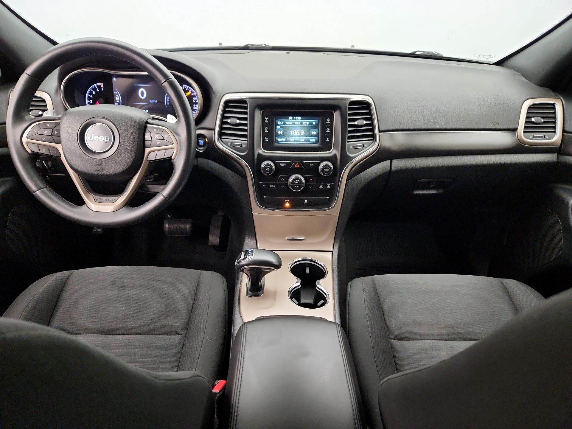 Thumbnail: 2015 Jeep Grand Cherokee - 9