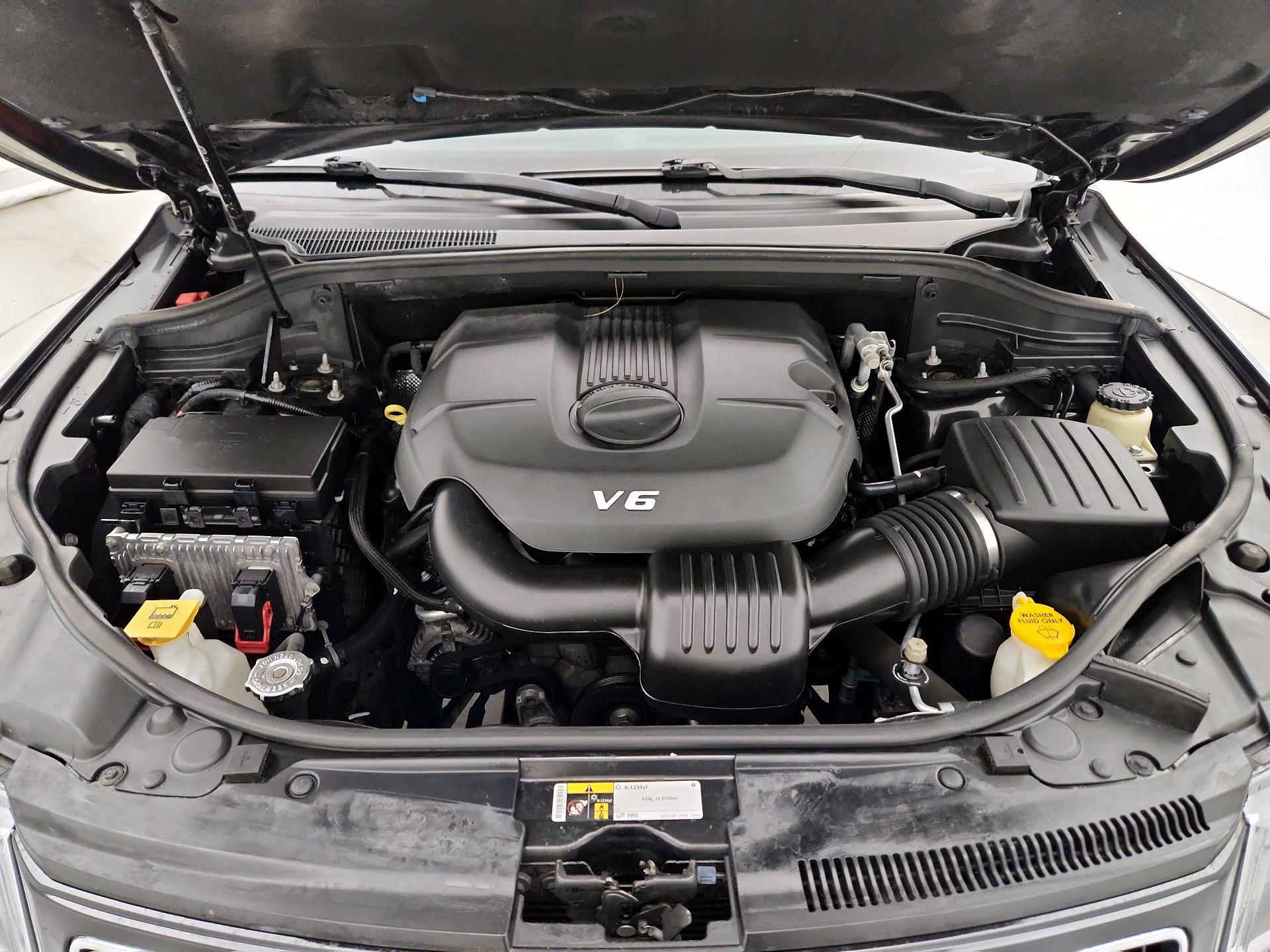 Thumbnail: 2015 Jeep Grand Cherokee - 20