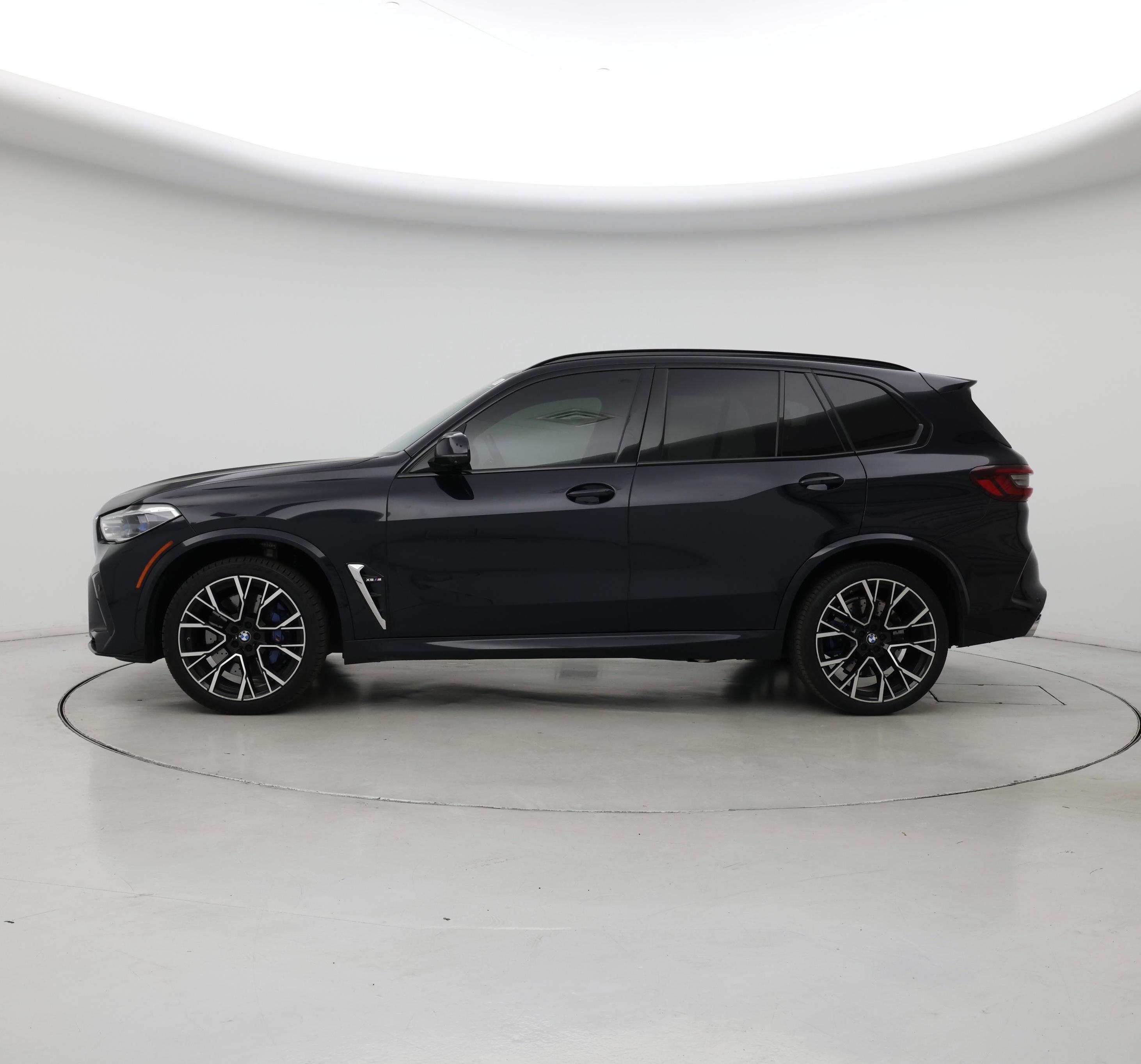 Thumbnail: 2021 BMW X5 - 3