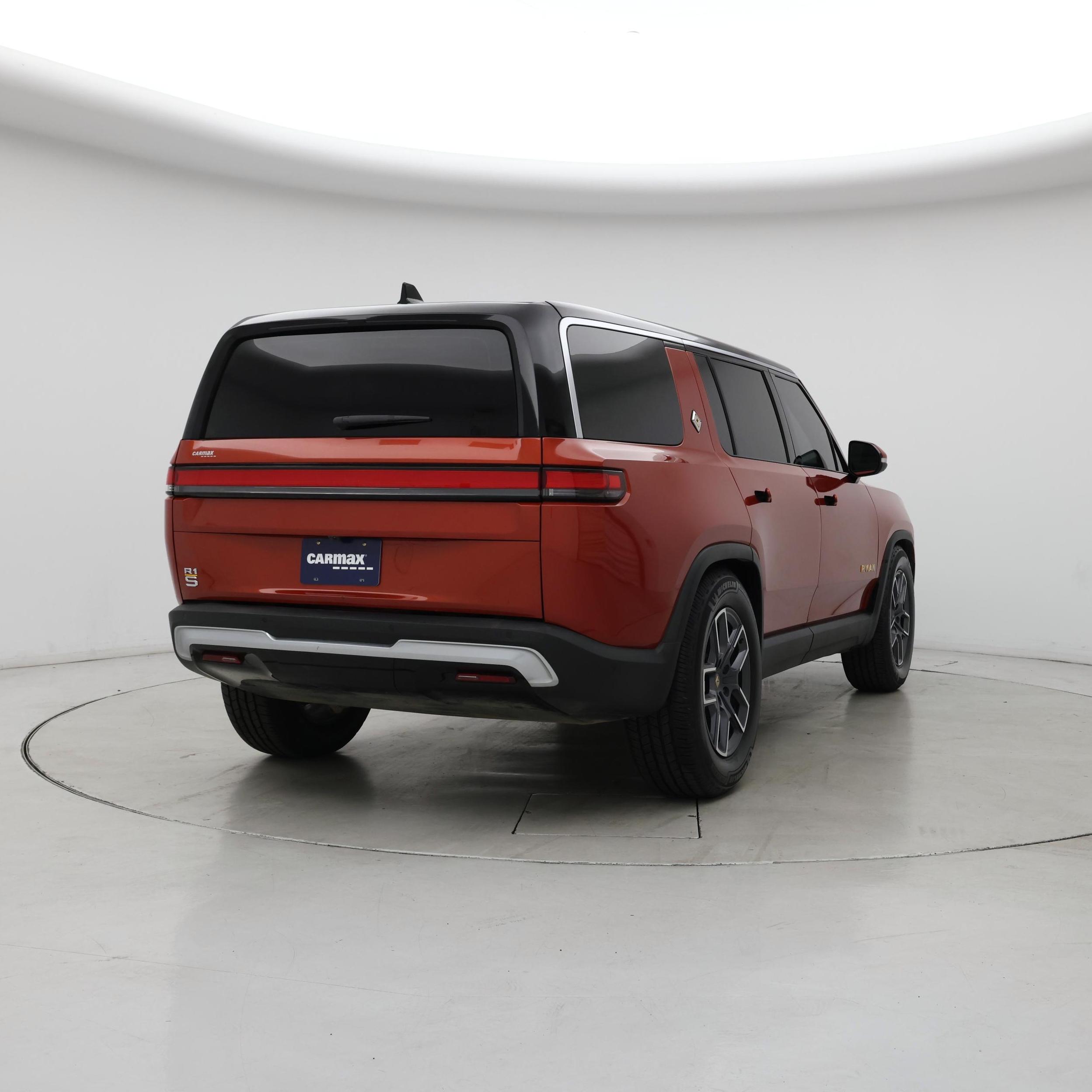 Thumbnail: 2023 Rivian R1S - 8