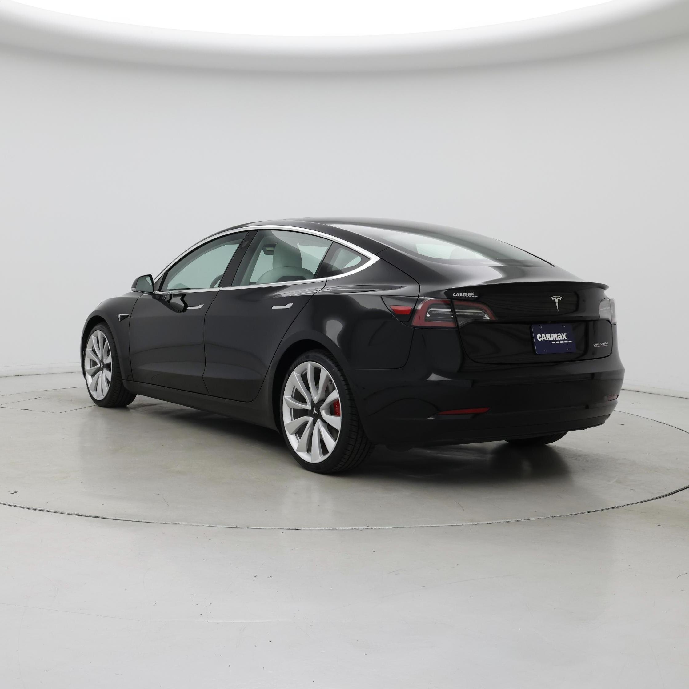 Thumbnail: 2019 Tesla Model 3 - 2