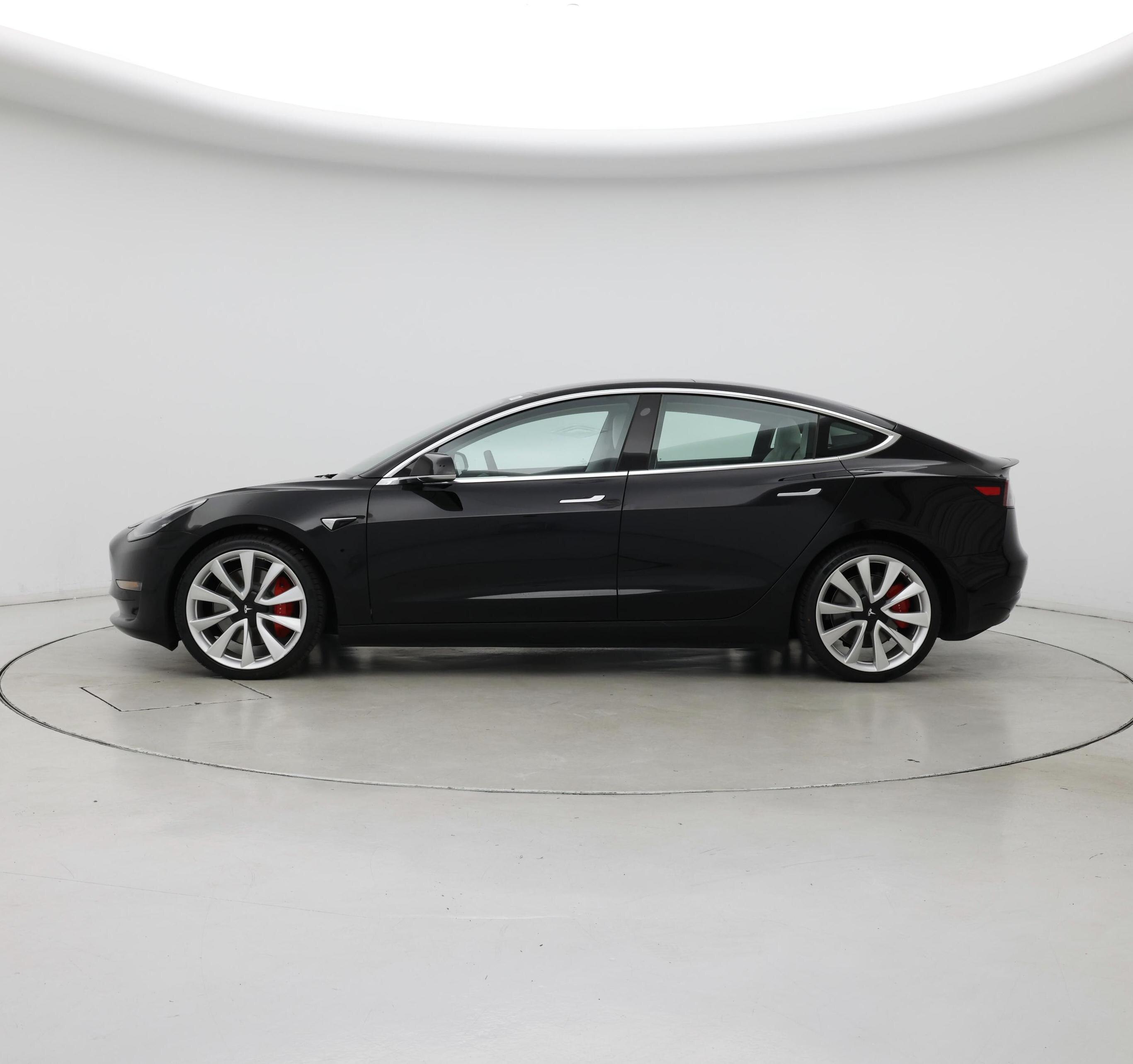 Thumbnail: 2019 Tesla Model 3 - 3