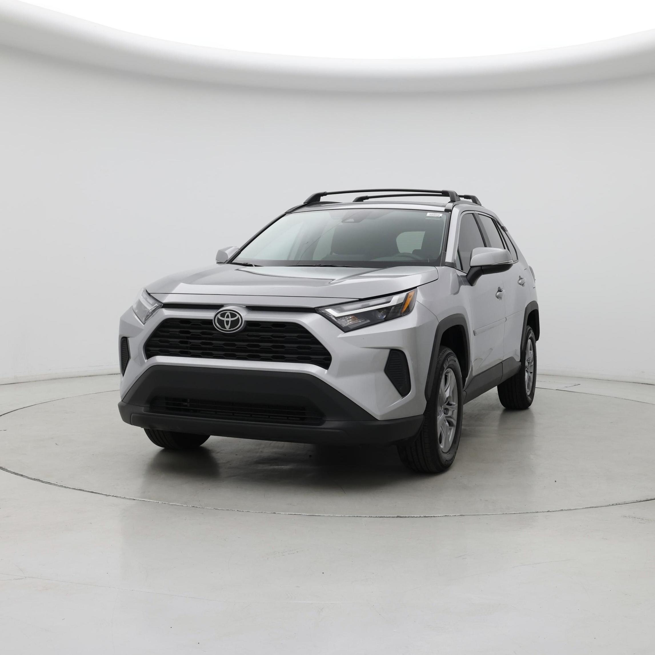 Thumbnail: 2022 Toyota RAV4 - 4