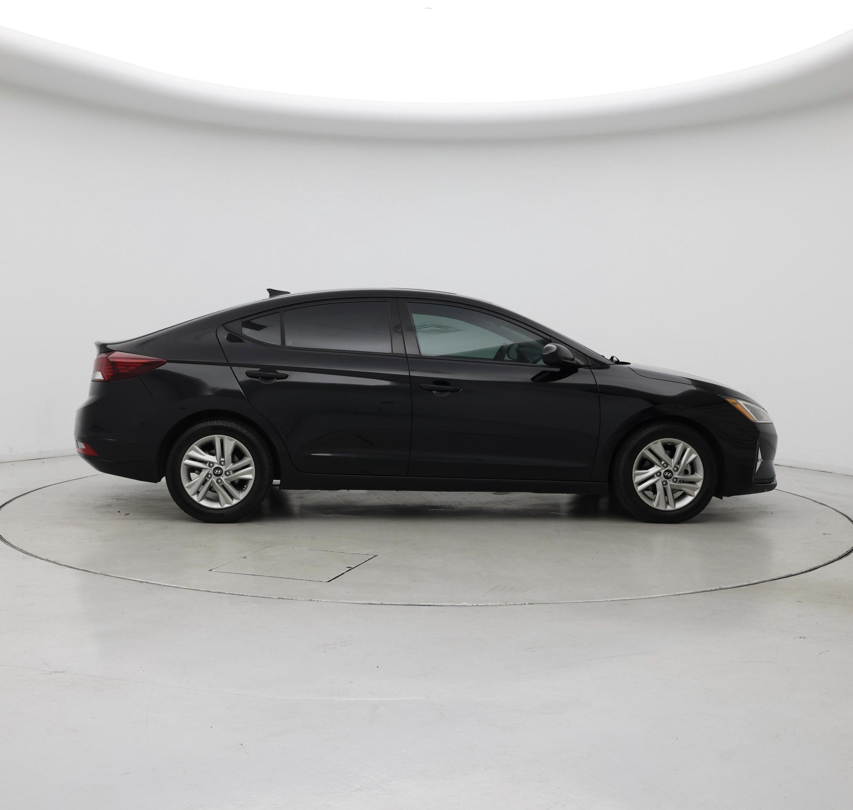 Thumbnail: 2020 Hyundai Elantra - 7