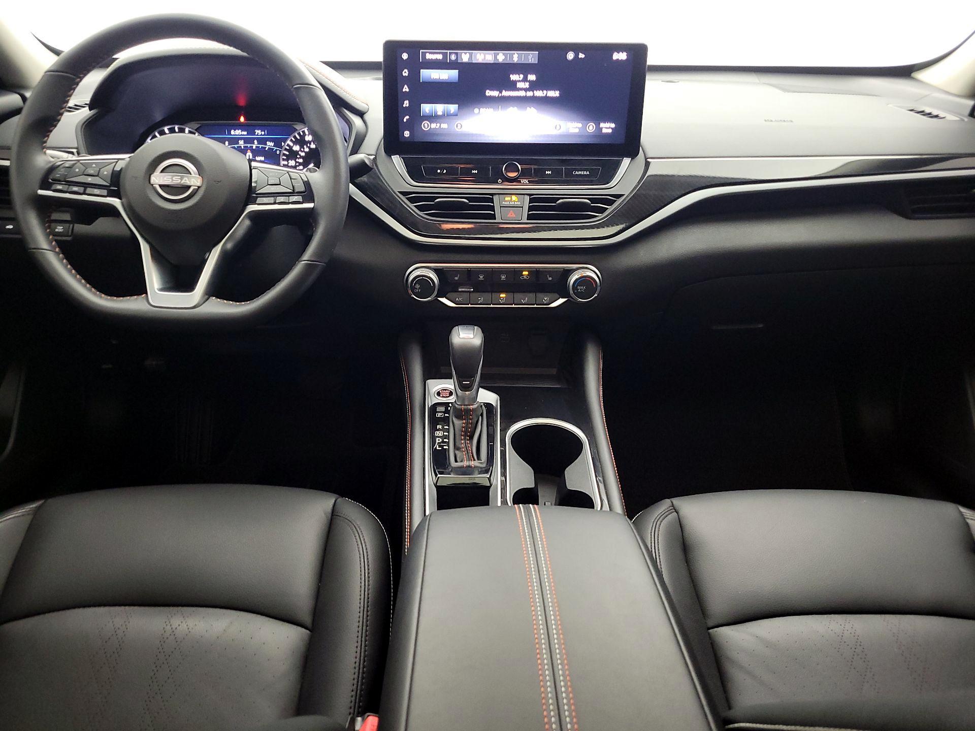 Thumbnail: 2023 Nissan Altima - 9