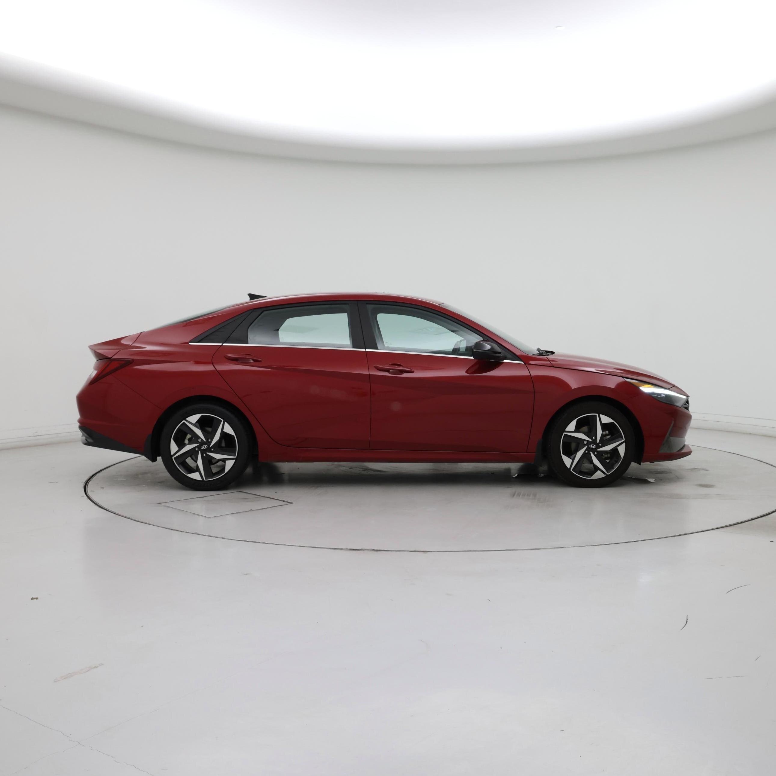 Thumbnail: 2022 Hyundai Elantra - 7