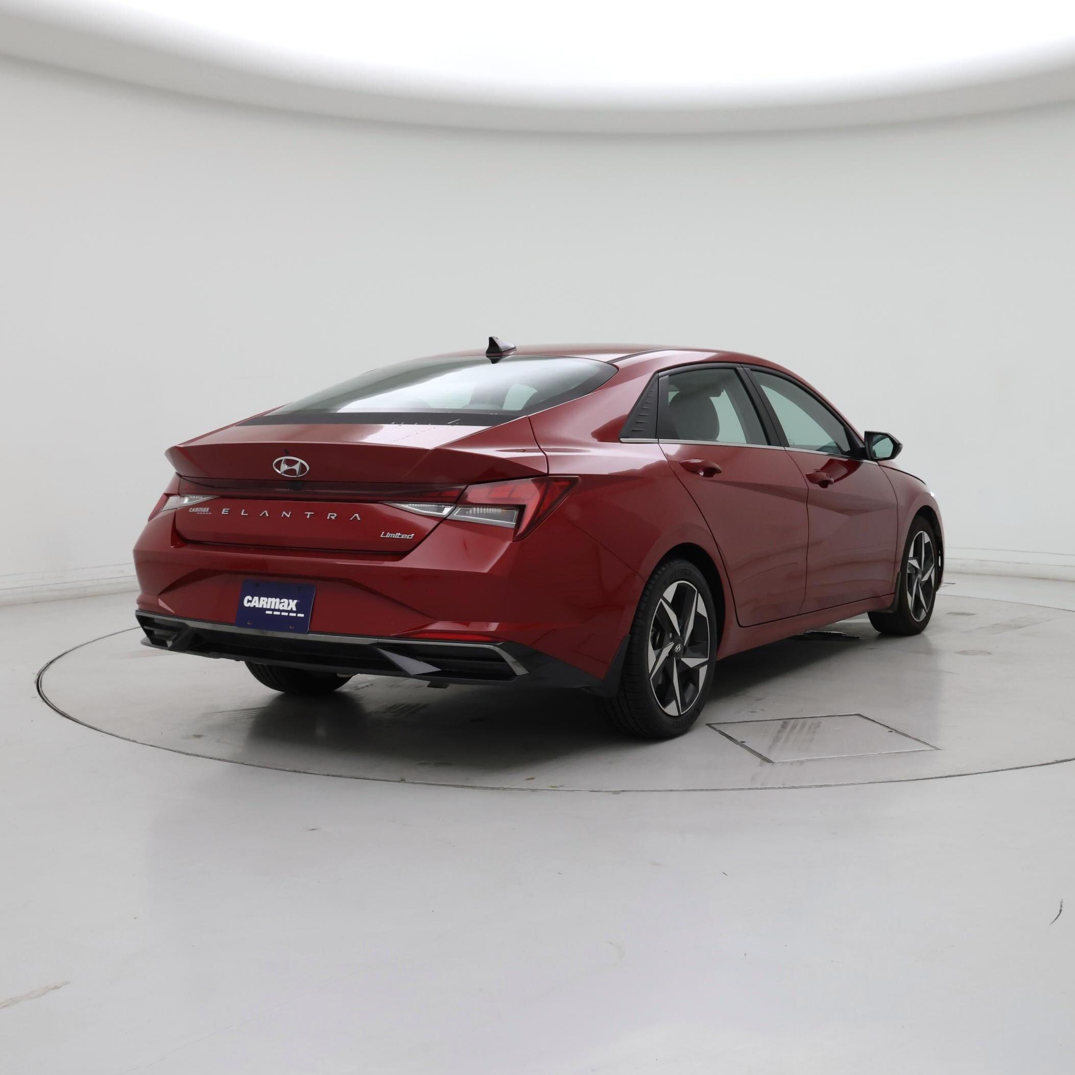 Thumbnail: 2022 Hyundai Elantra - 8