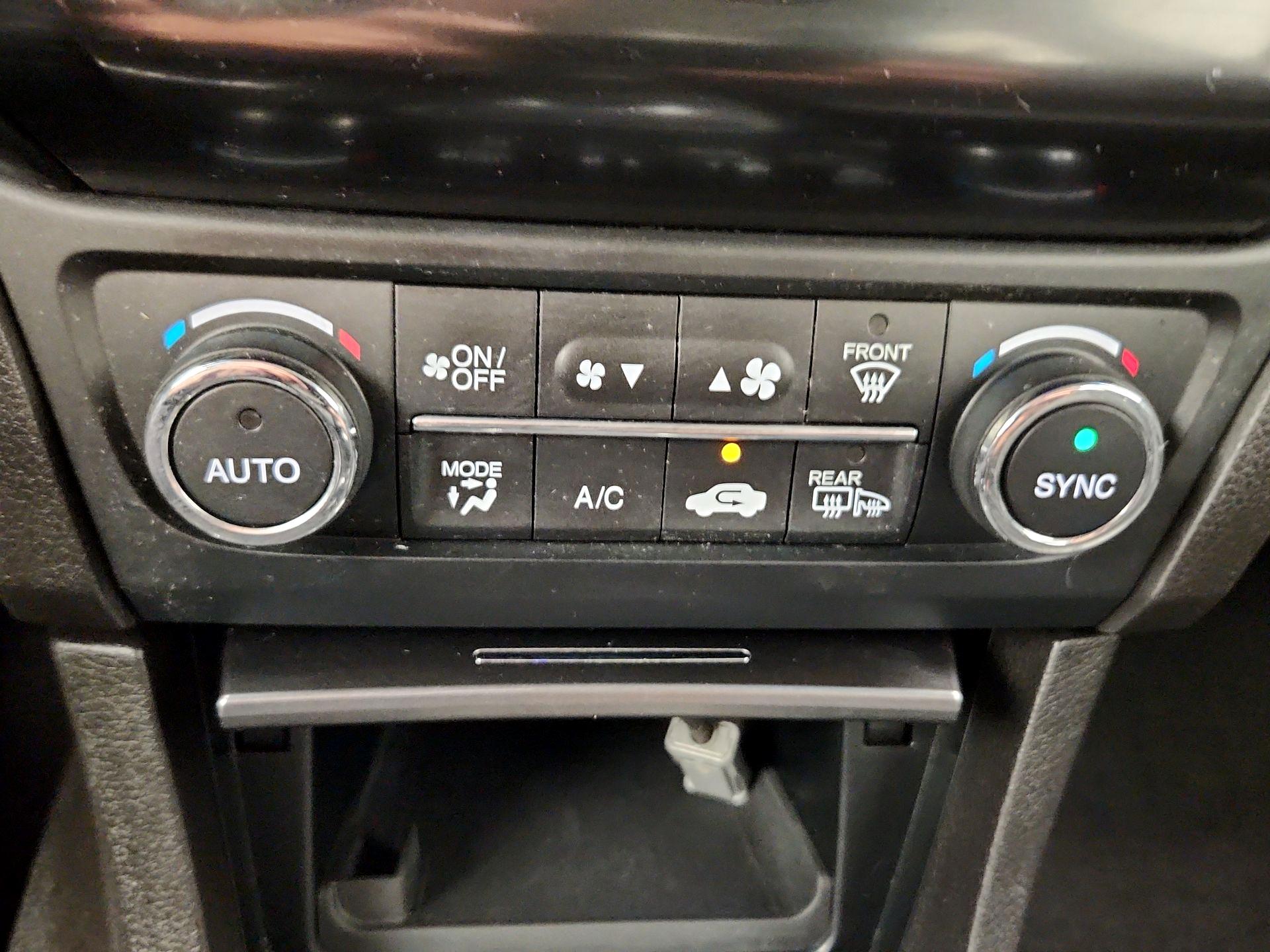 Thumbnail: 2013 Acura ILX - 16