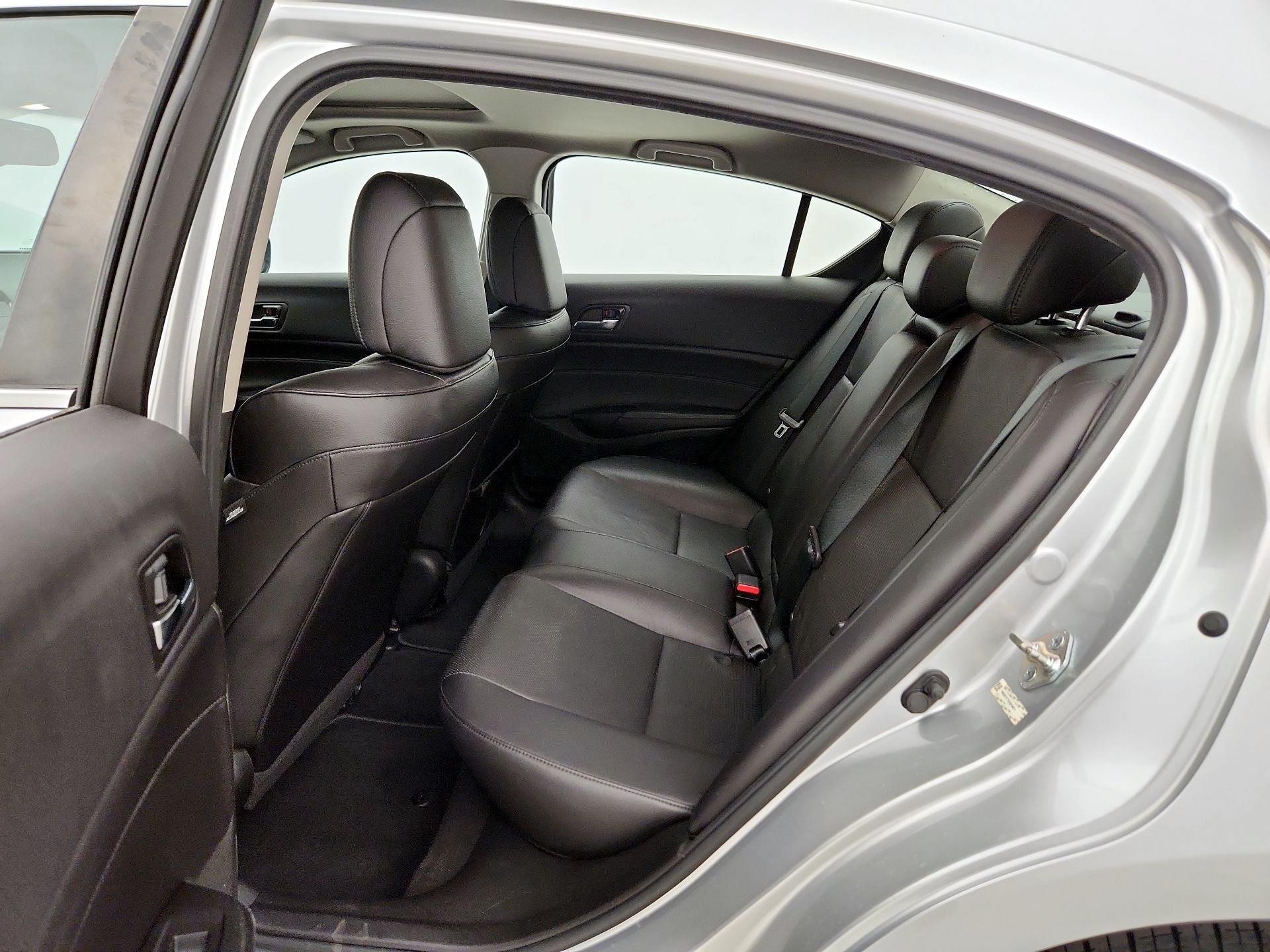 Thumbnail: 2013 Acura ILX - 19