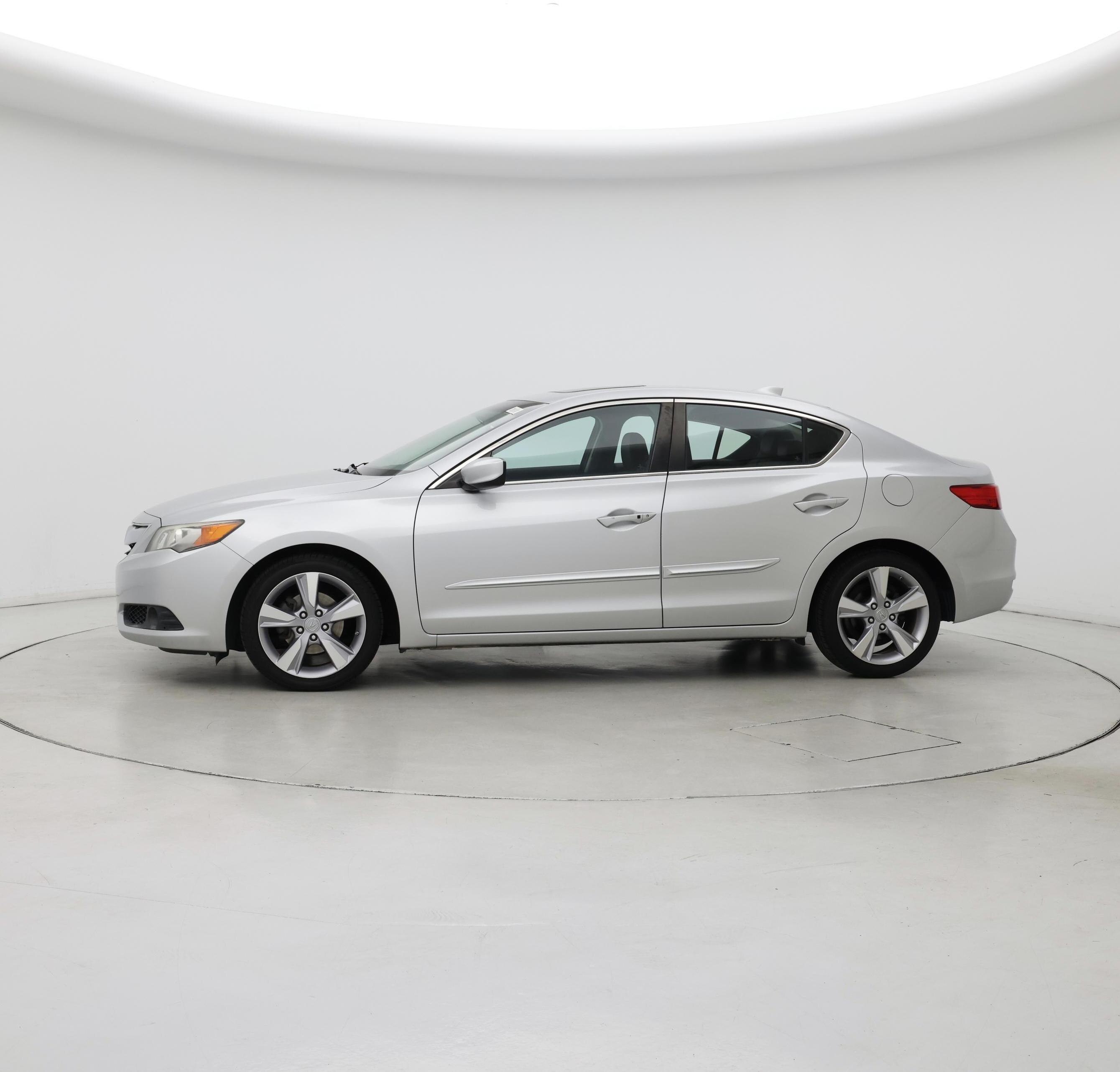 Thumbnail: 2013 Acura ILX - 3