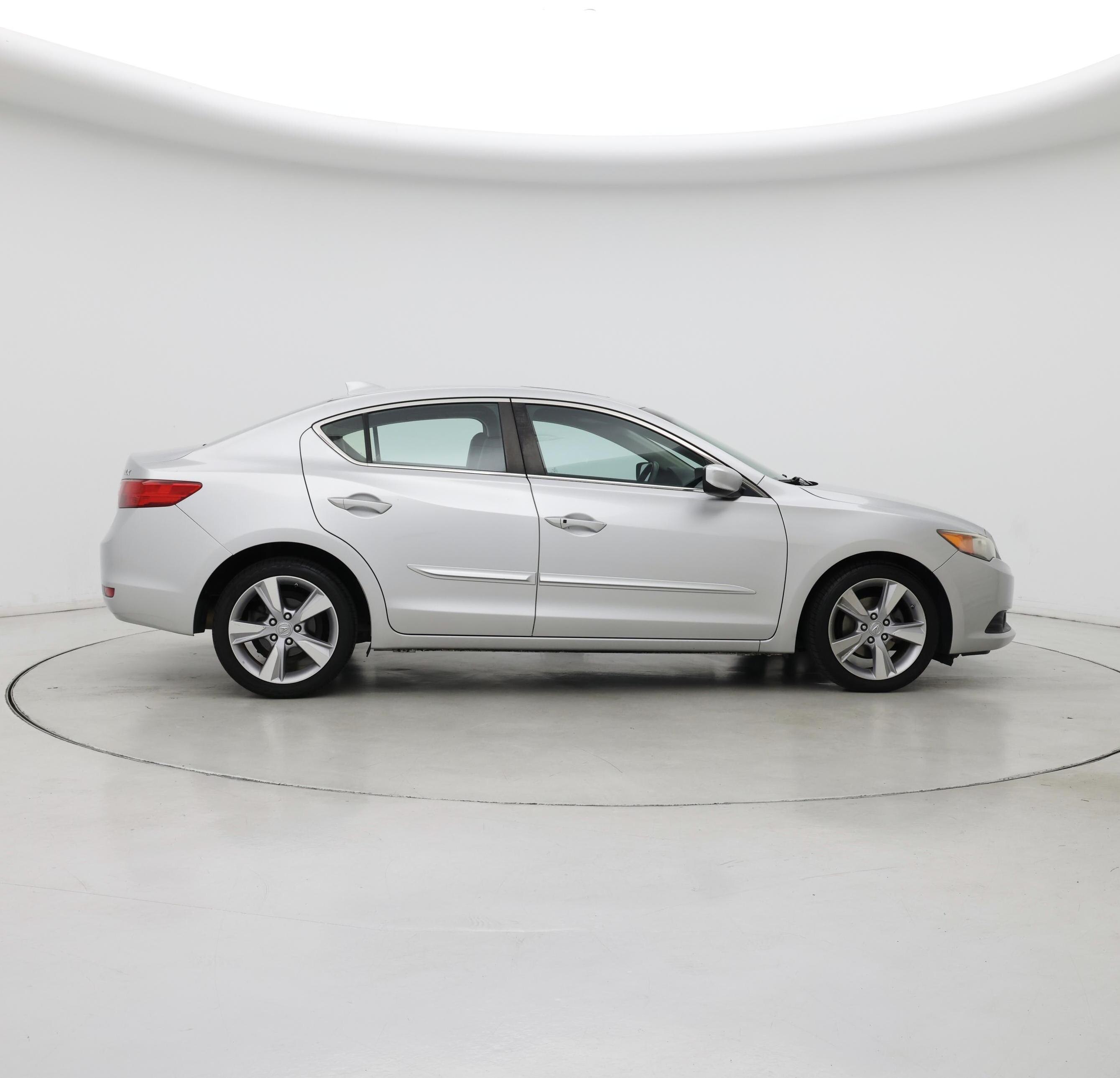 Thumbnail: 2013 Acura ILX - 7